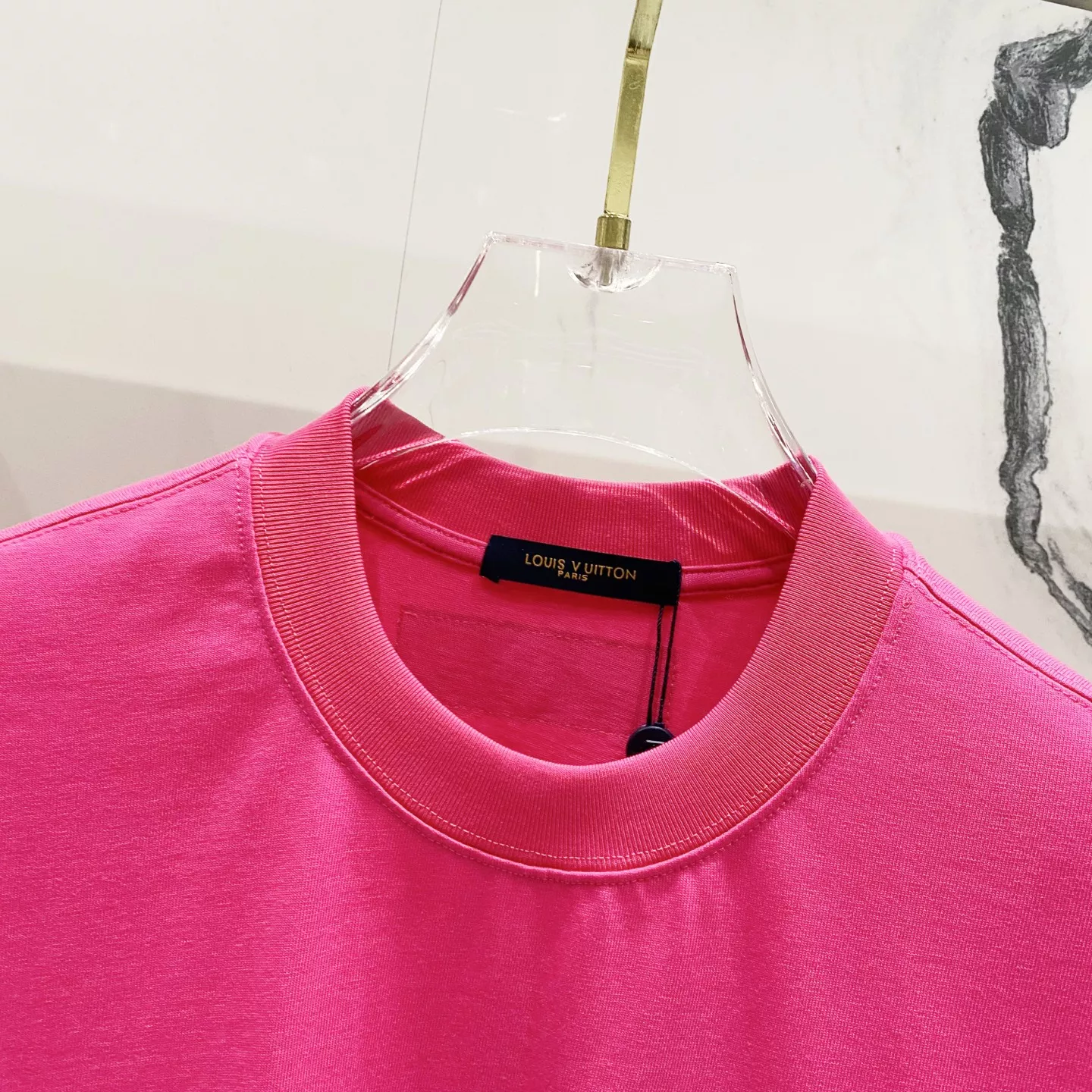 Cozy 8733 Louis Vuitton LV T-Shirts Short Sleeved For Unisex