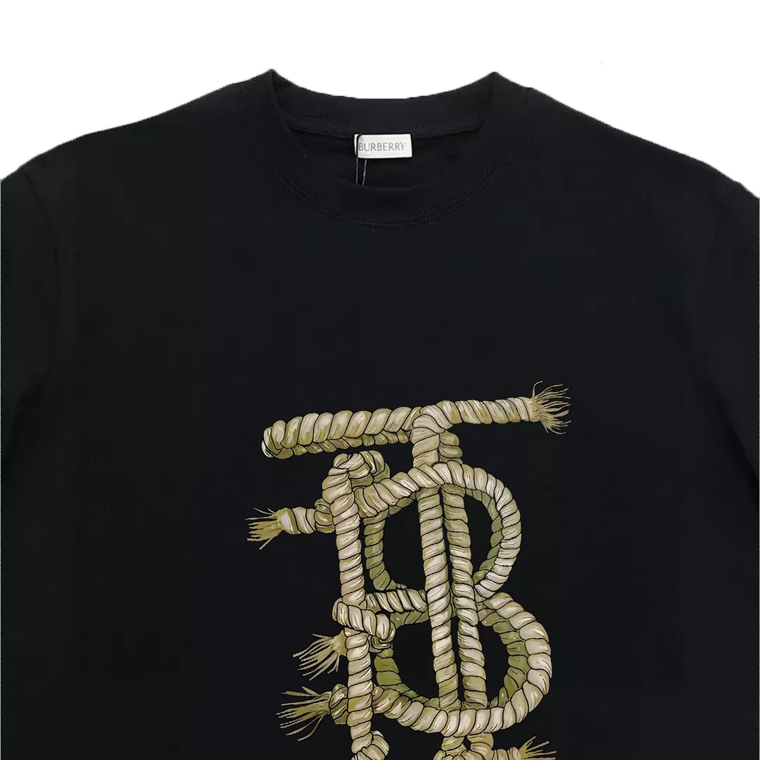 Cozy 8879 Burberry T-Shirts Short Sleeved For Unisex