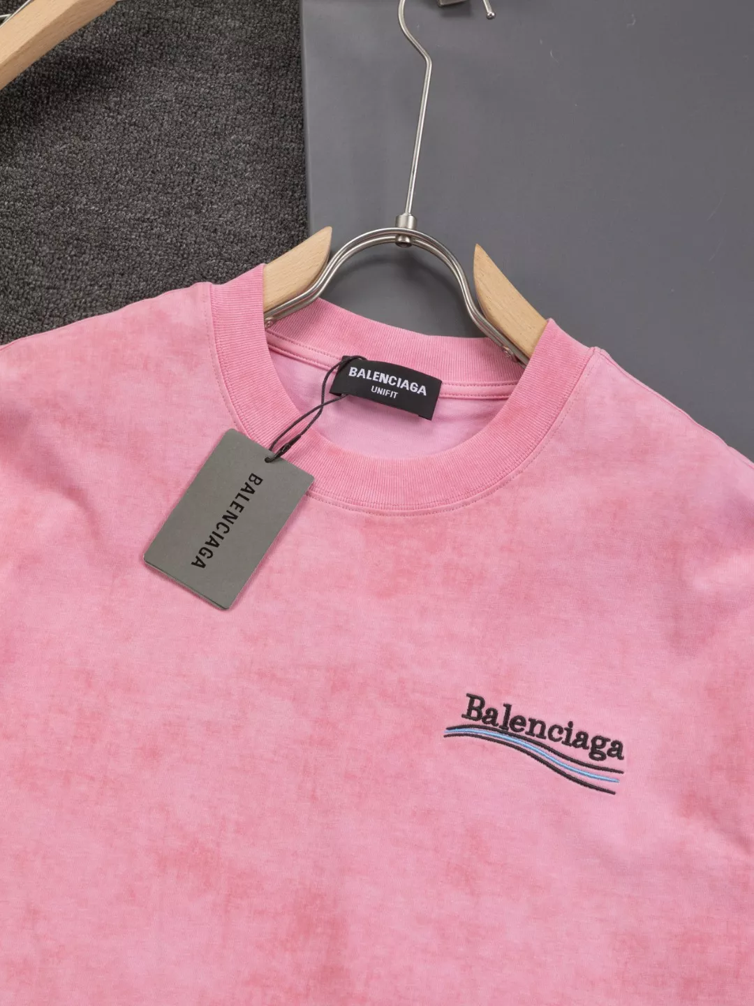Cozy 9026 Balenciaga T-Shirts Short Sleeved For Unisex