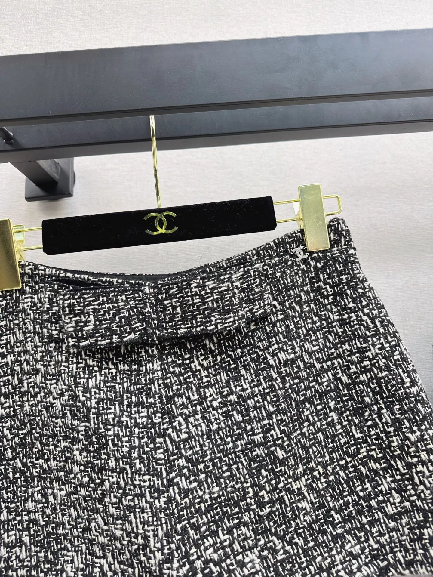 Cozy 9031 Chanel Tracksuits Long Sleeved For Women