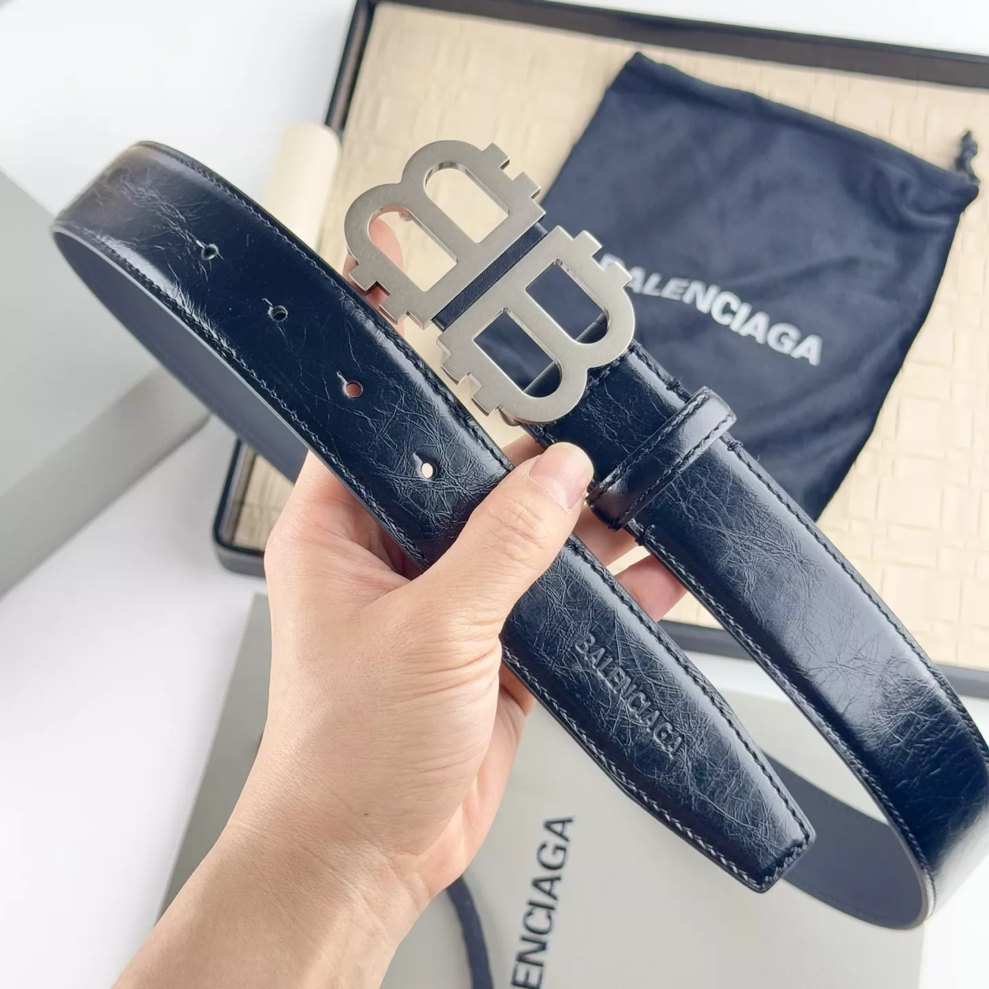 Cozy 9241 Balenciaga AAA Quality Belts