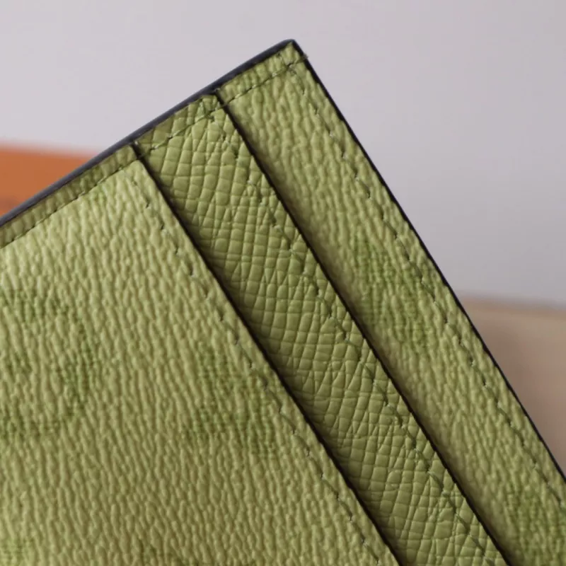 Cozy 9250 Louis Vuitton AAA Quality Card Case
