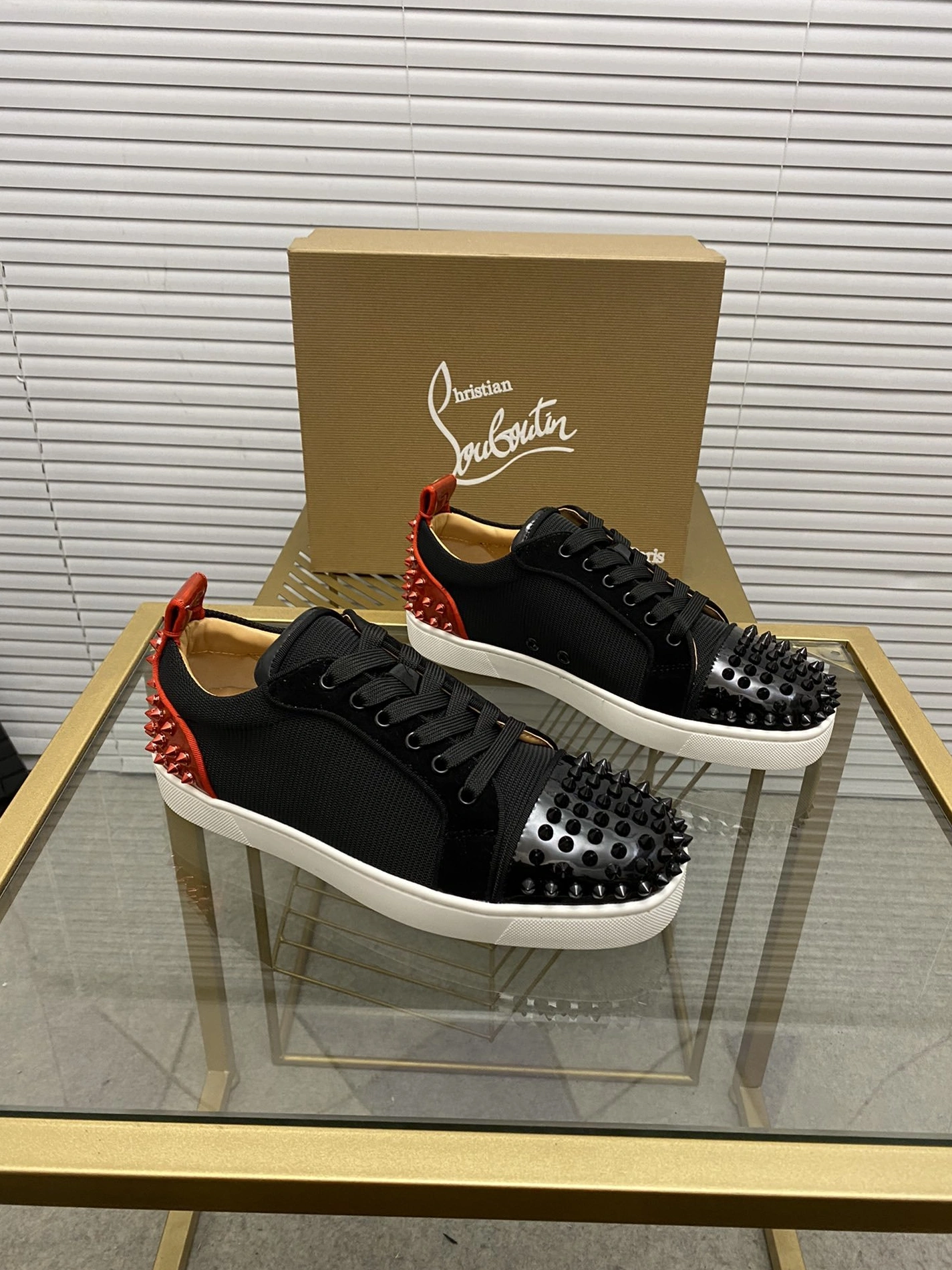 Cozy 935 Christian Louboutin Fashion Shoes For Men