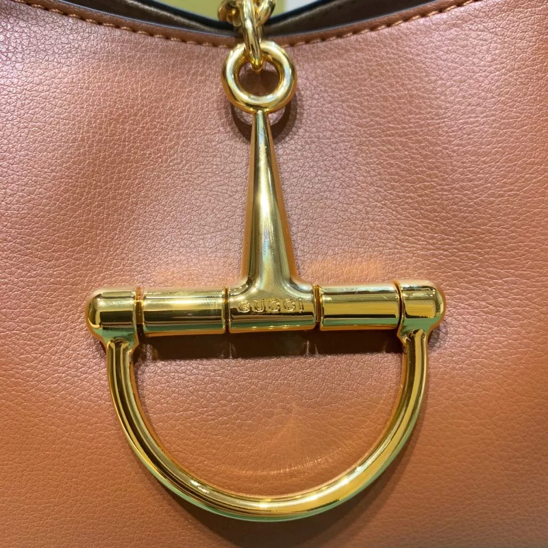 Cozy 9443 Gucci AAA Quality Handbags For Women