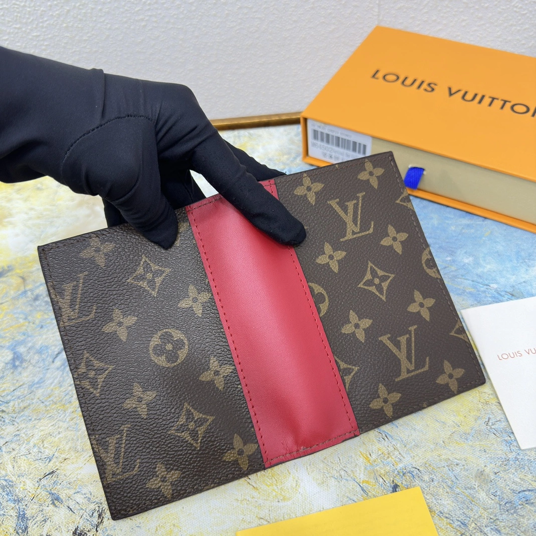 Cozy 9460 Louis Vuitton LV Card Case For Unisex