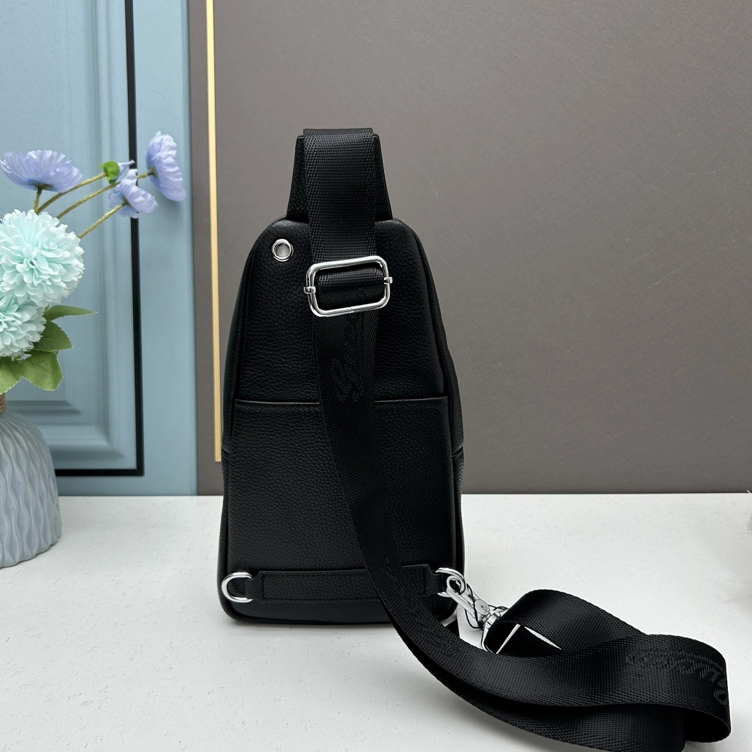 Cozy 9466 Gucci AAA Man Messenger Bags