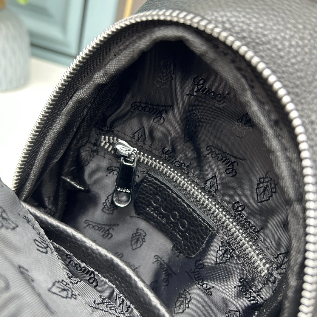Cozy 9466 Gucci AAA Man Messenger Bags