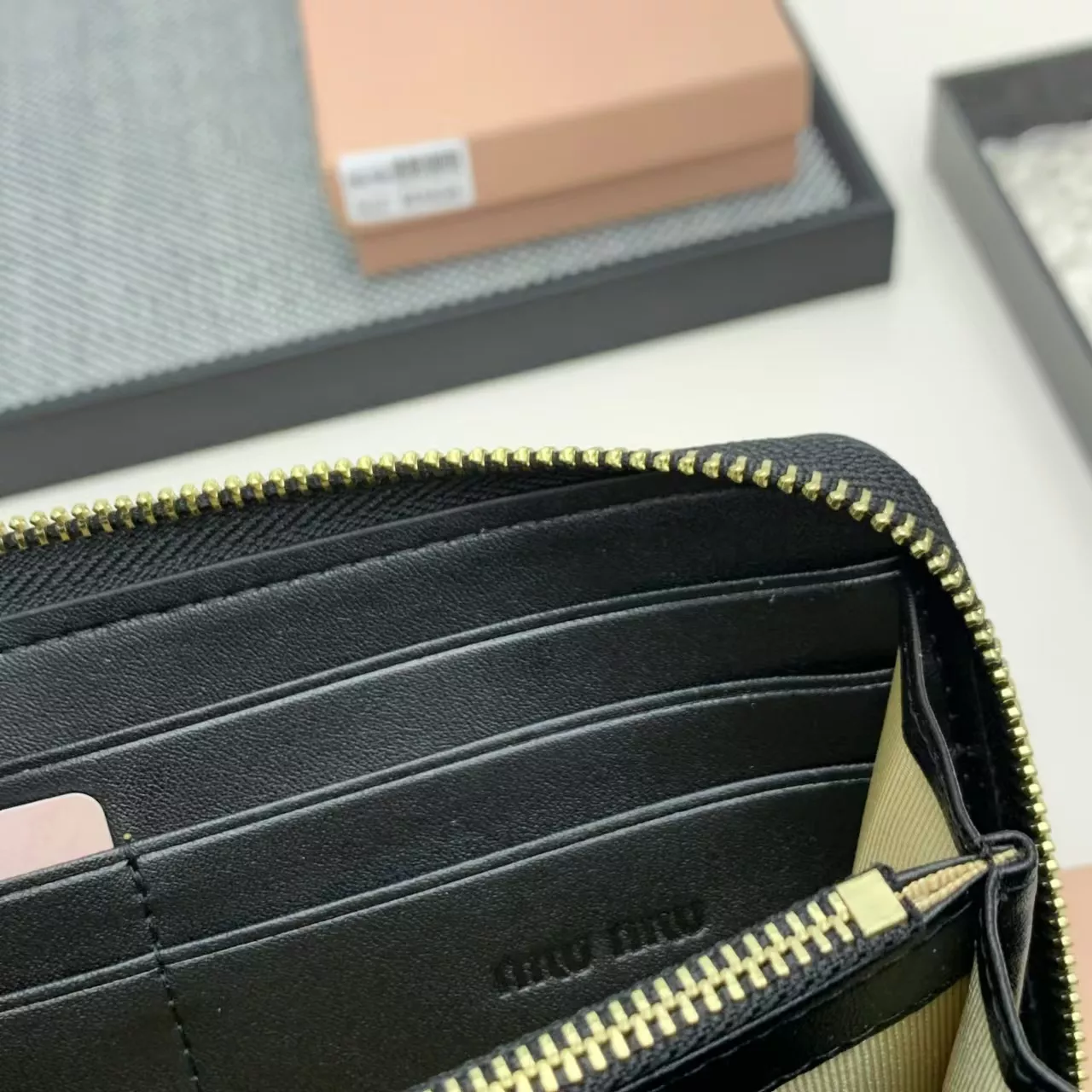 Cozy 9469 MIU MIU Wallets
