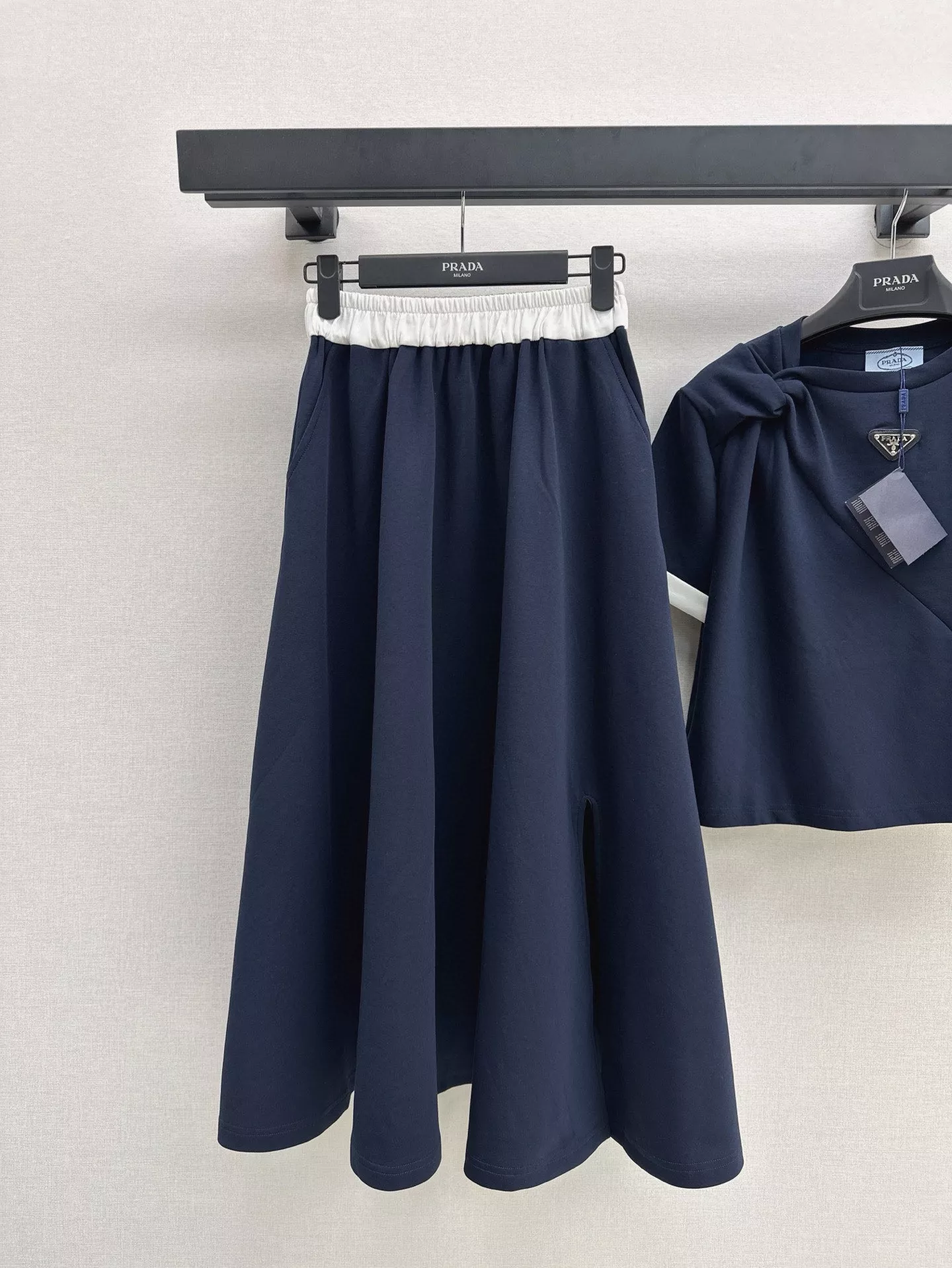 Cozy 9482 Prada Tracksuits Short Sleeved For Women