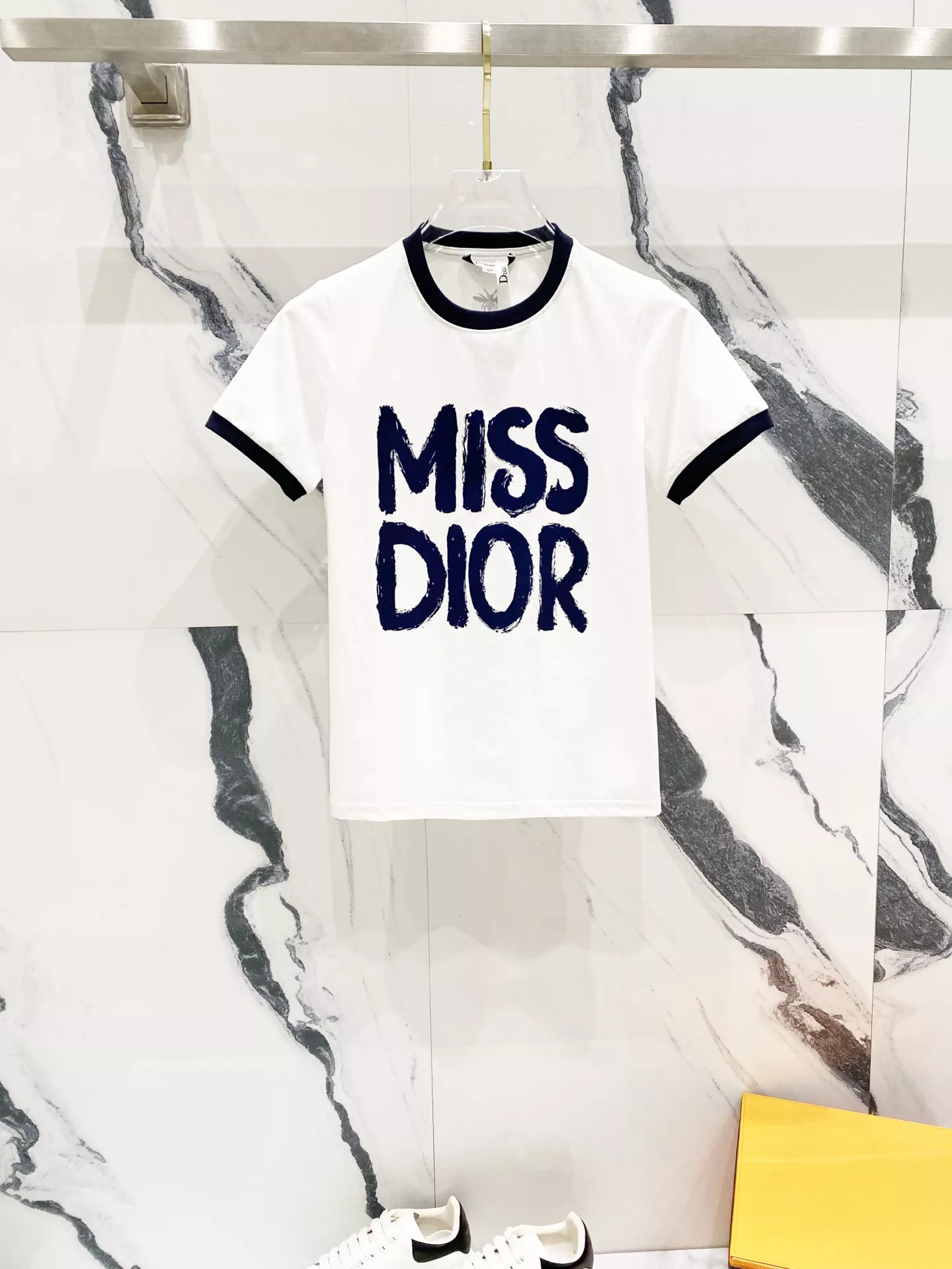 Cozy 9553 Christian Dior T-Shirts Short Sleeved For Women