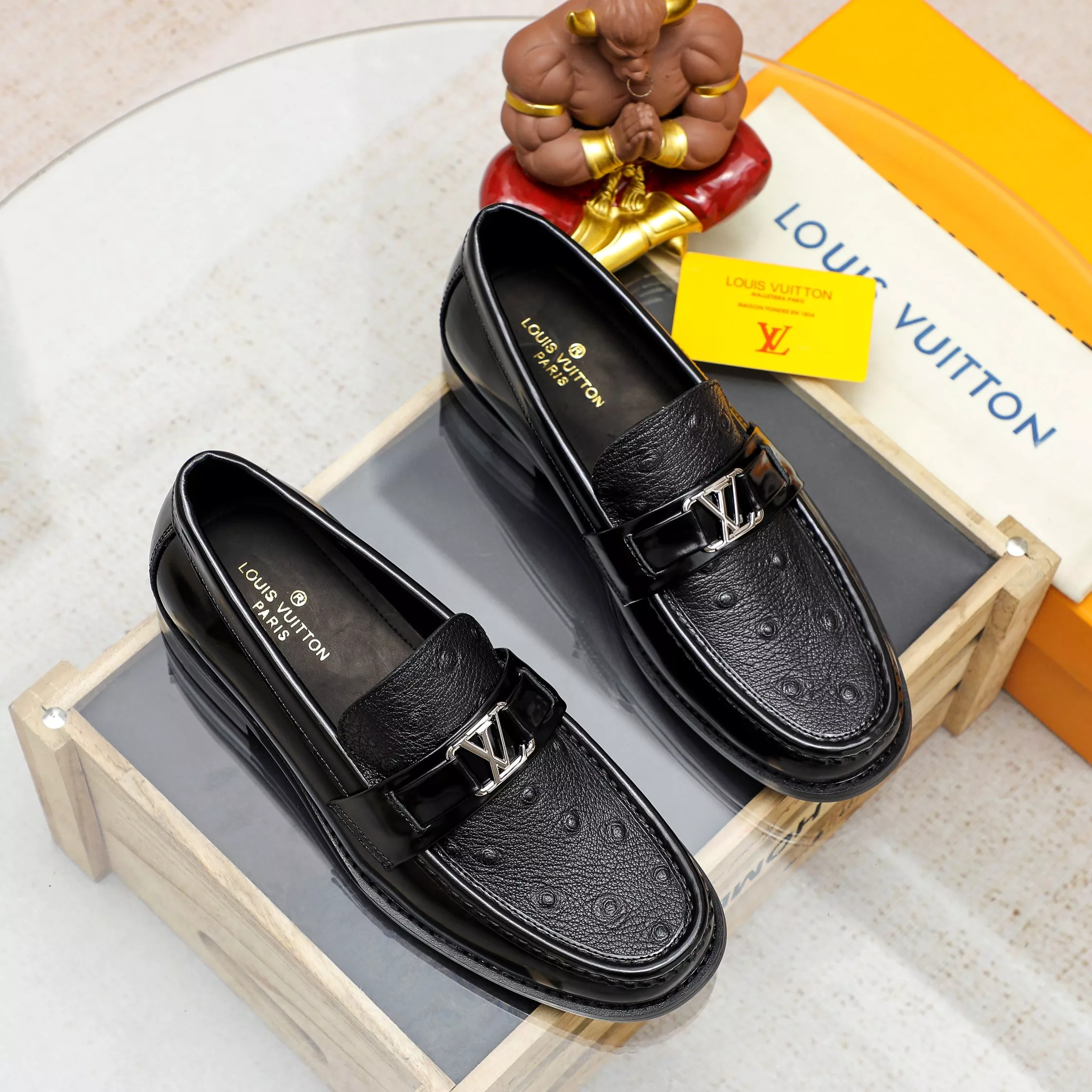 Cozy 9843 Louis Vuitton LV Oxfords Shoes For Men