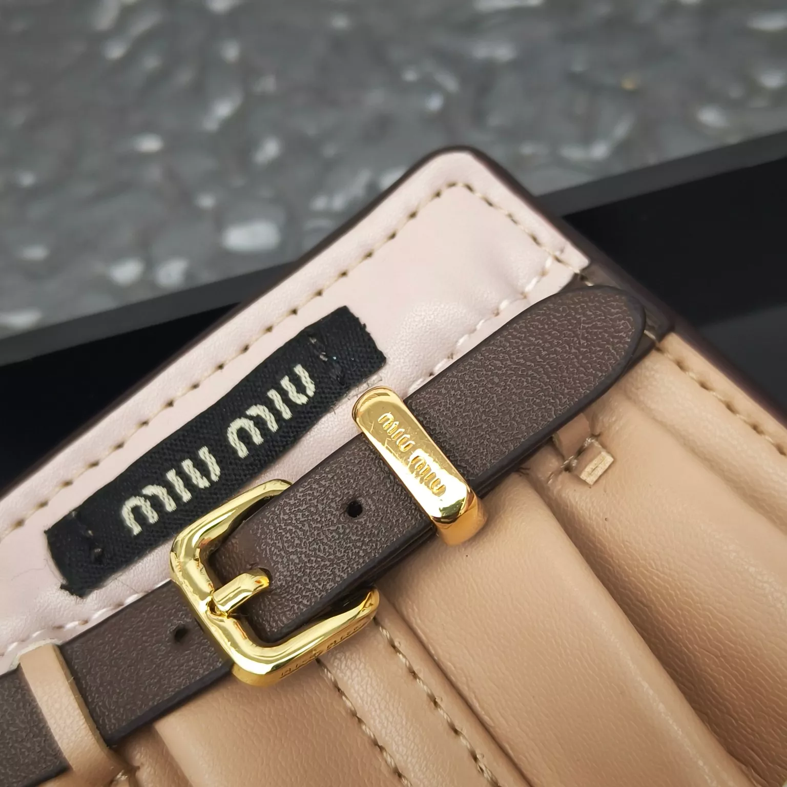 Cozy 9891 MIU MIU Key Holder And Bag Buckle