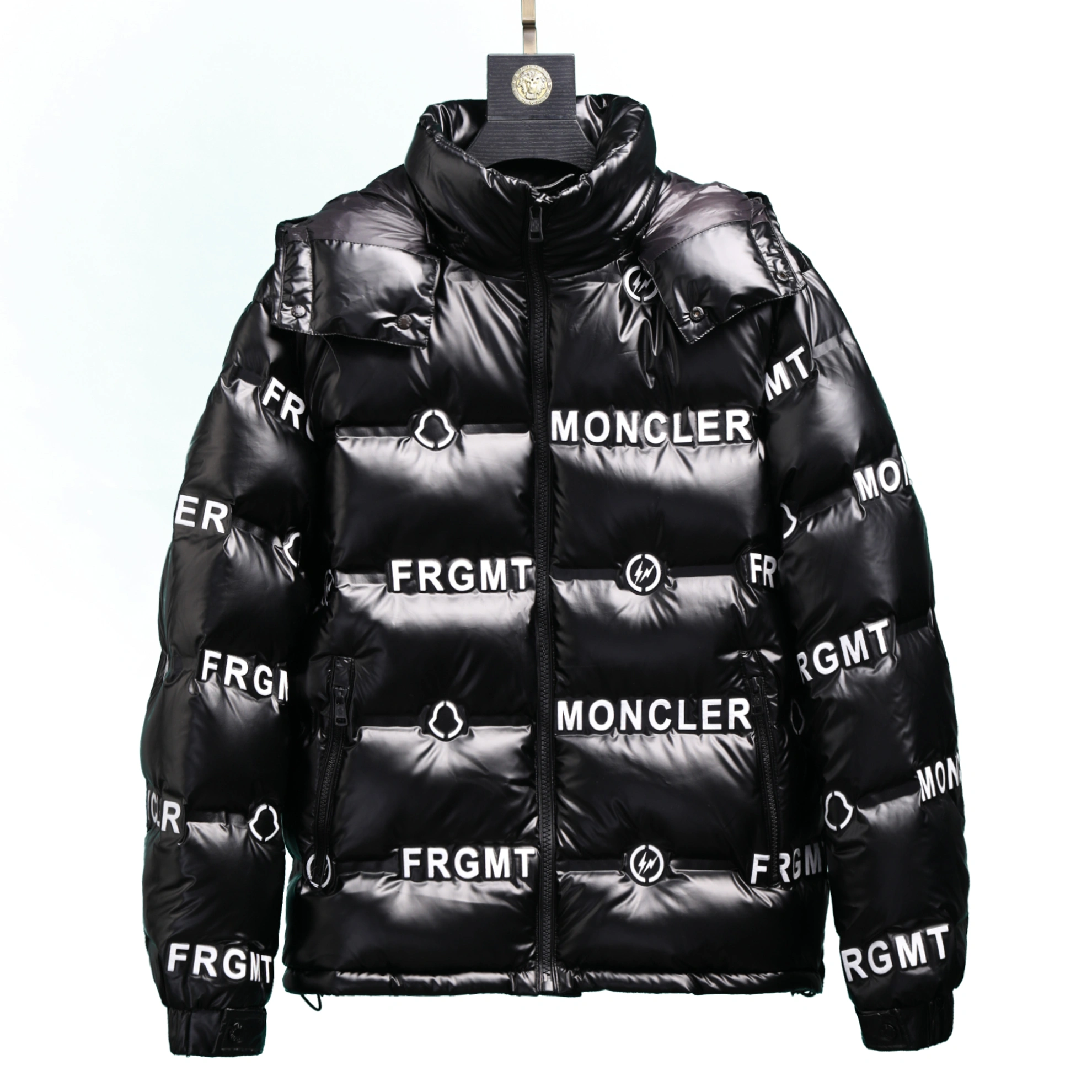 Cozy 9930 Moncler Down Feather Coat Long Sleeved For Men