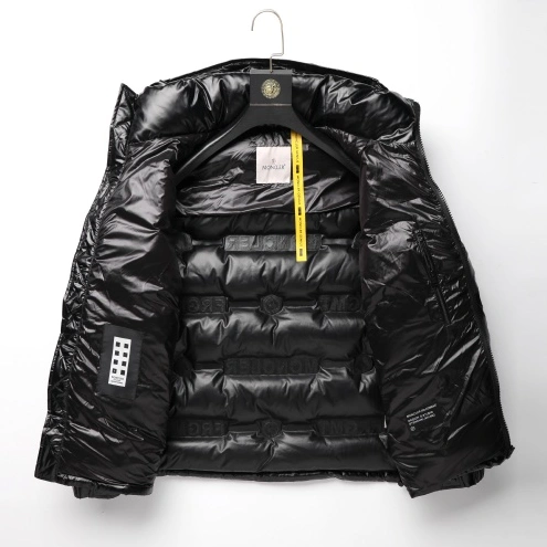 Cozy 9930 Moncler Down Feather Coat Long Sleeved For Men