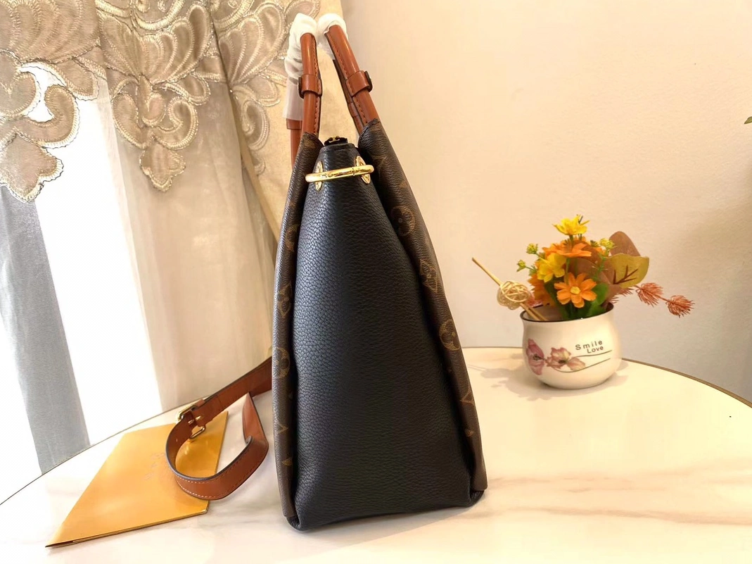 Cozy 9970 Louis Vuitton AAA Quality Handbags For Women