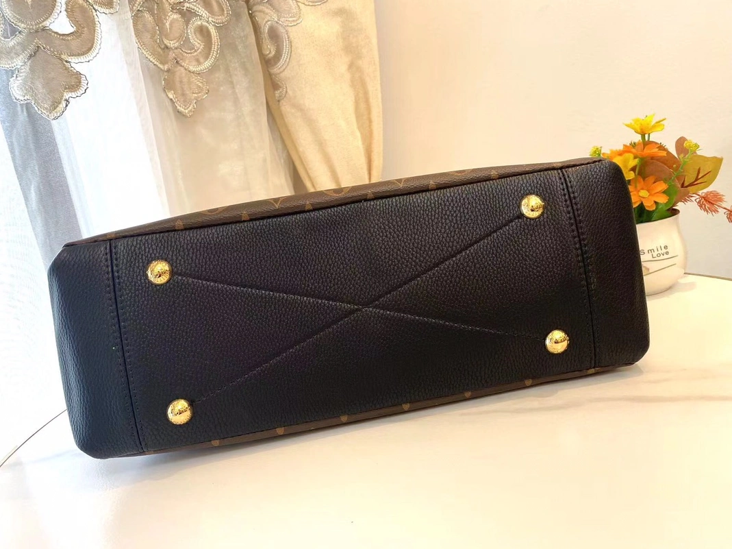 Cozy 9970 Louis Vuitton AAA Quality Handbags For Women