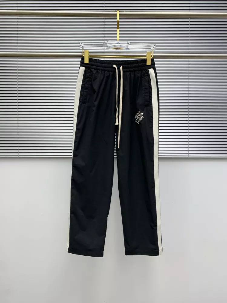 DailyWear 1026 Louis Vuitton LV Pants For Men