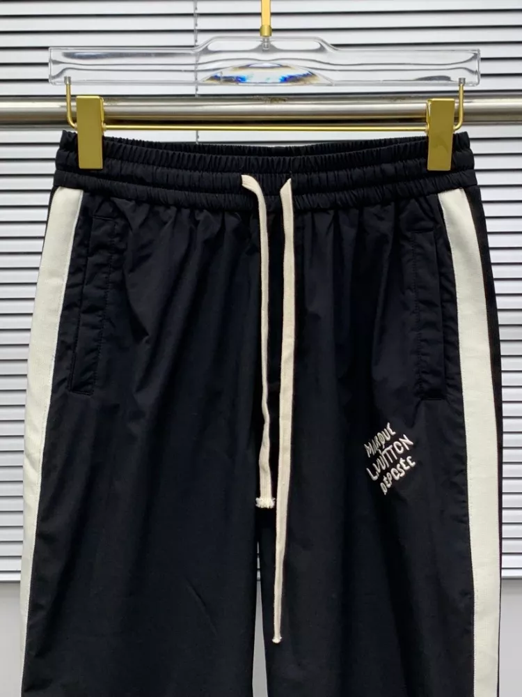 DailyWear 1026 Louis Vuitton LV Pants For Men