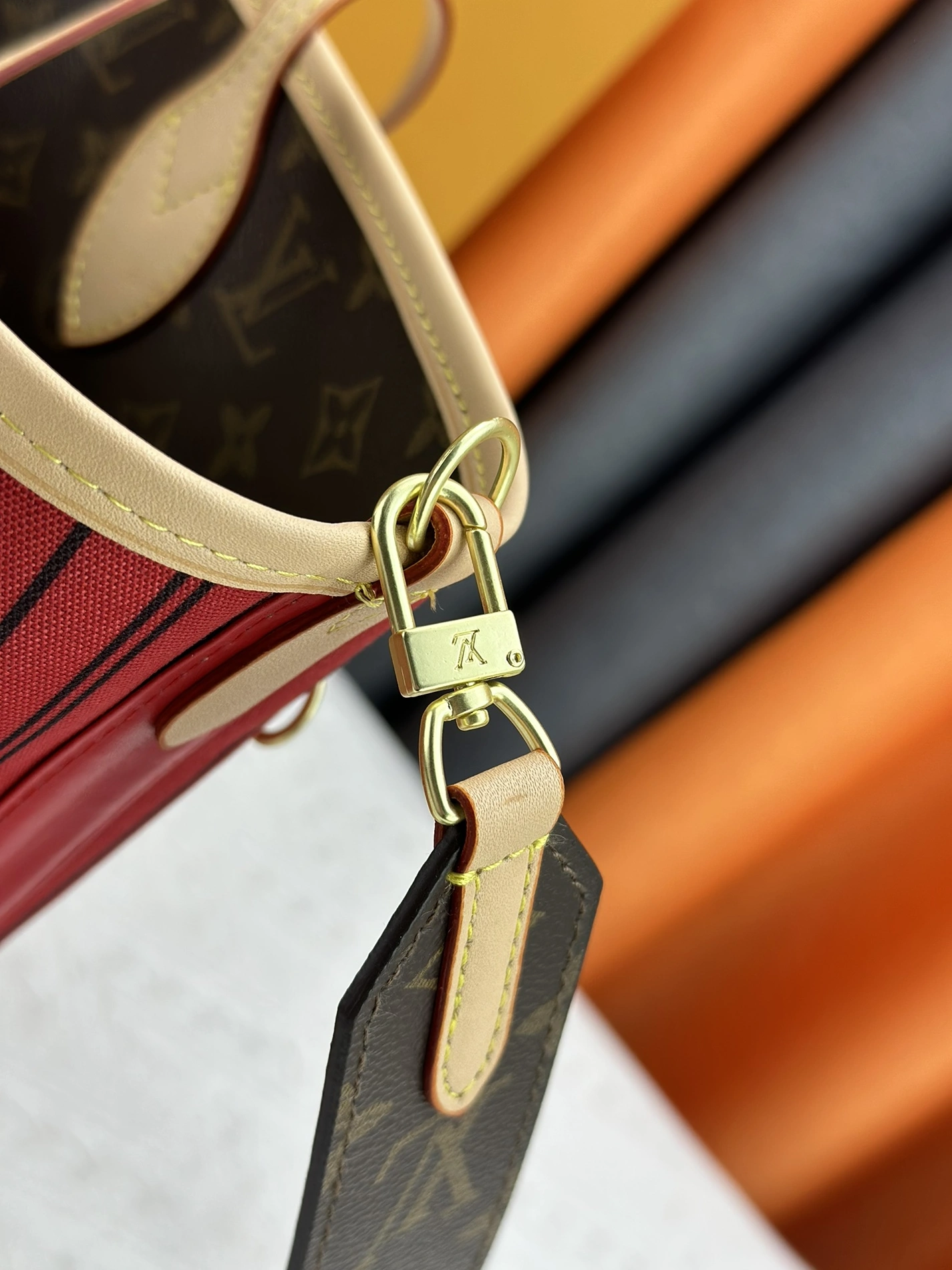 DailyWear 1205 Louis Vuitton AAA Quality Shoulder Bags For Women