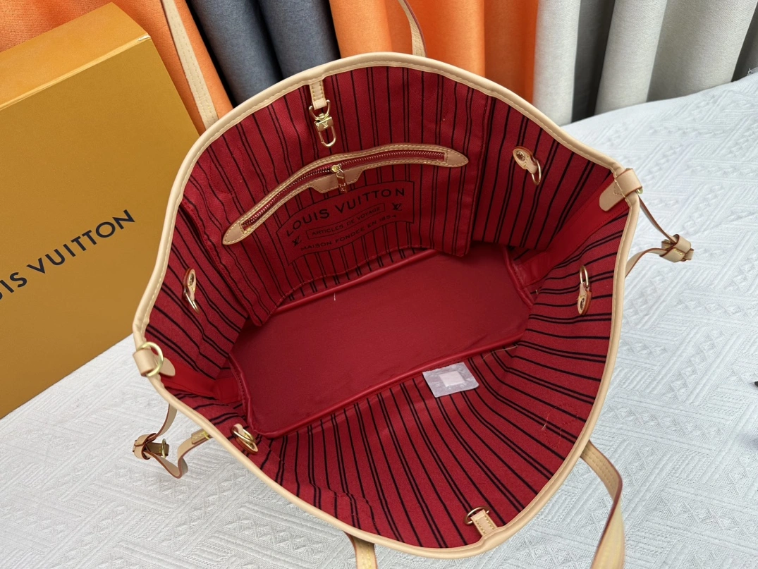 DailyWear 1205 Louis Vuitton AAA Quality Shoulder Bags For Women