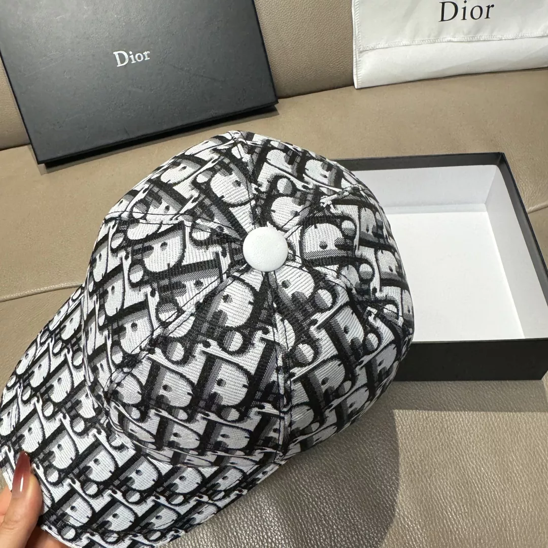 DailyWear 1273 Christian Dior Caps