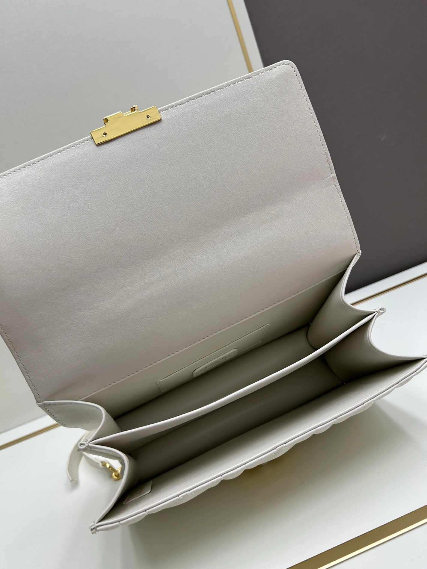 DailyWear 1389 Christian Dior AAA Quality Messenger Bags For Women