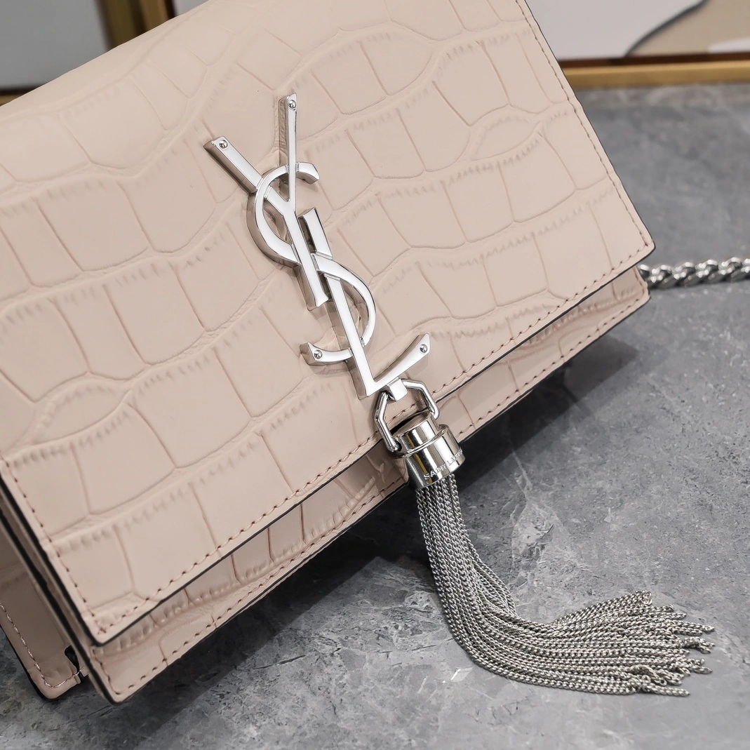 DailyWear 1412 Yves Saint Laurent YSL AAA Quality Messenger Bags For Women