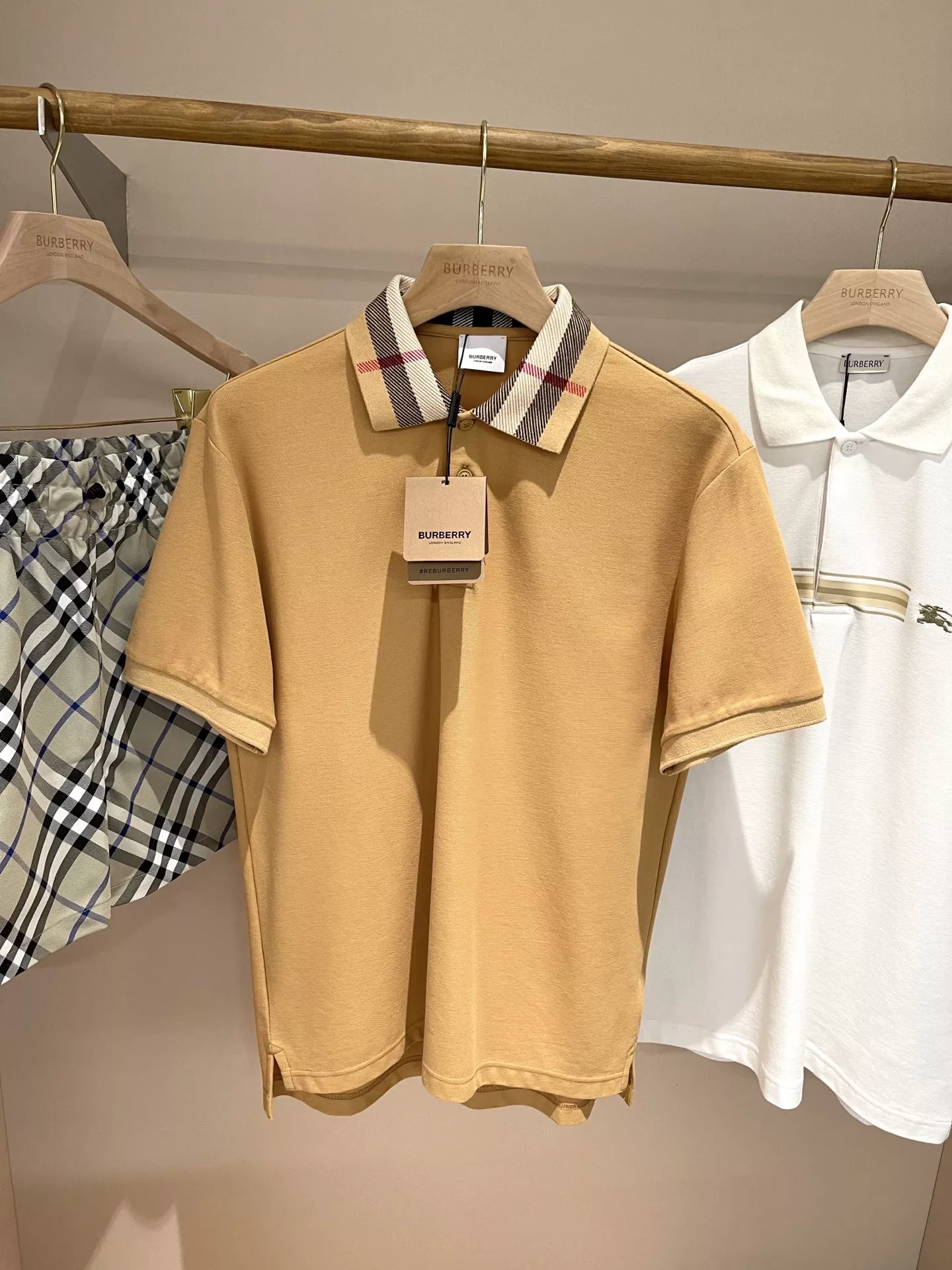 DailyWear 1491 Burberry T-Shirts Short Sleeved For Unisex