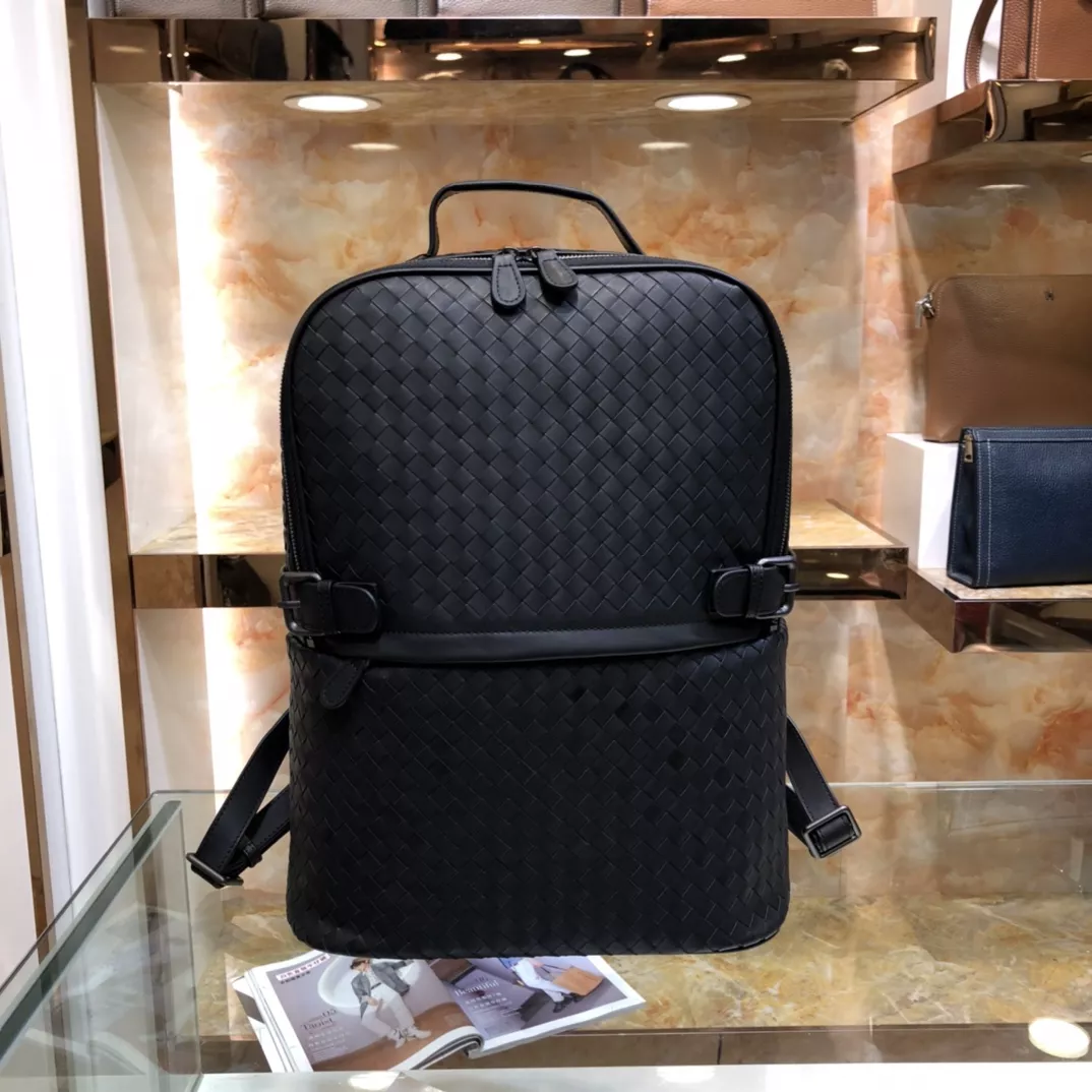 DailyWear 1501 Bottega Veneta AAA Man Backpacks