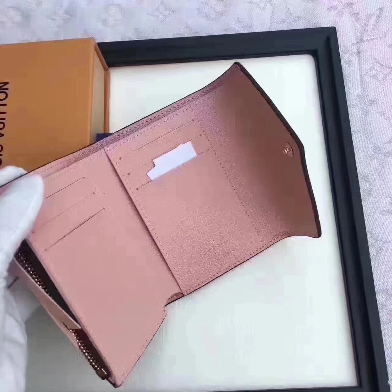 DailyWear 1601 Louis Vuitton LV AAA Quality Wallets