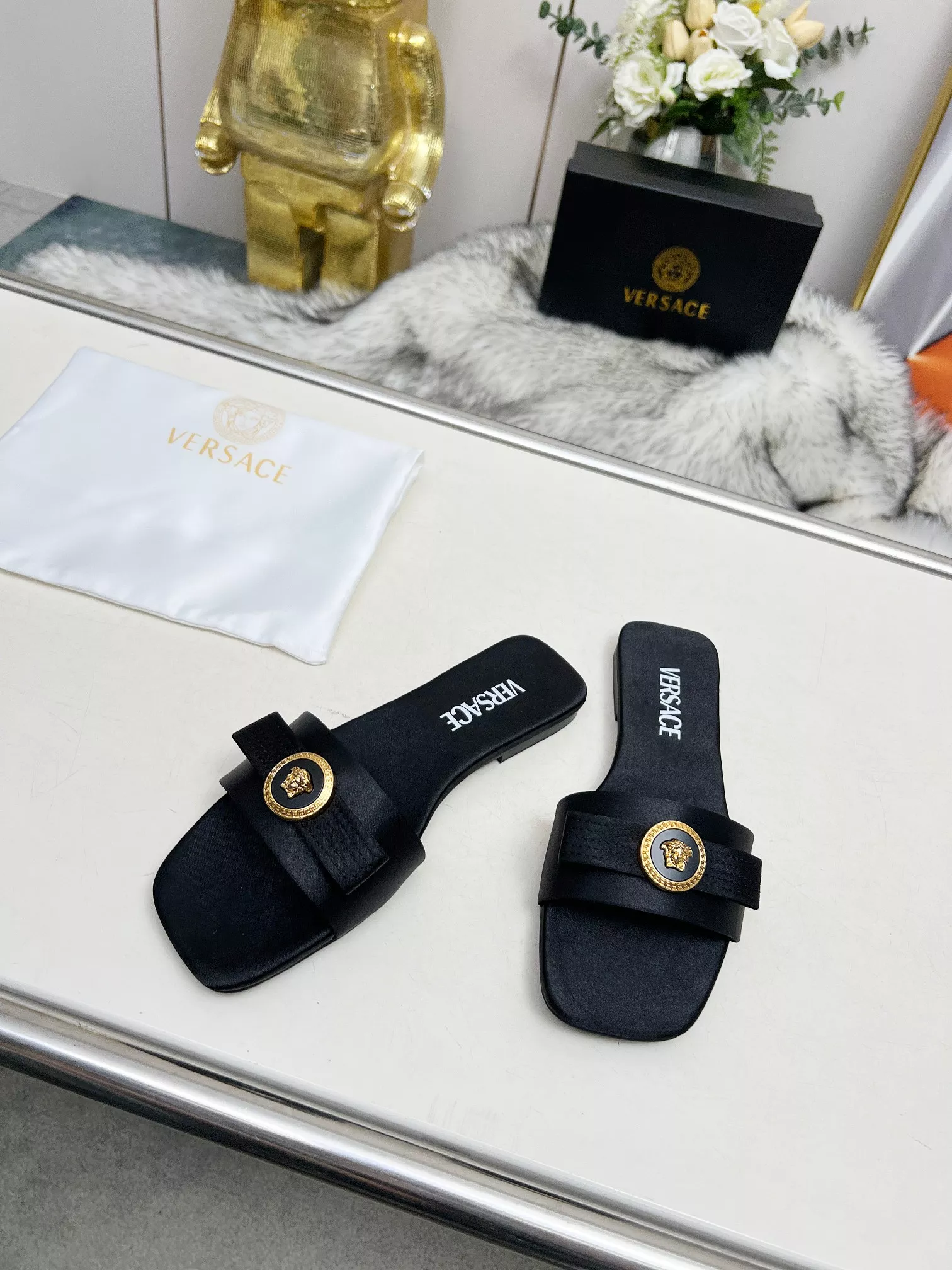DailyWear 1637 Versace Slippers For Women
