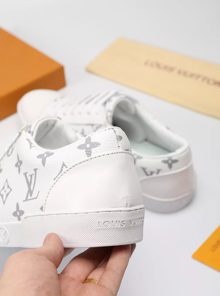 DailyWear 1736 Louis Vuitton Casual Shoes For Men