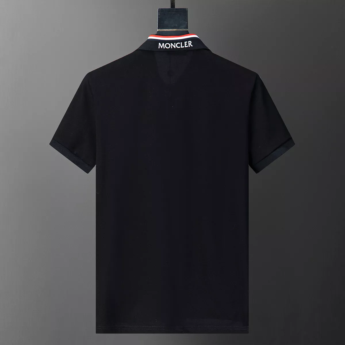 DailyWear 1875 Moncler T-Shirts Short Sleeved For Men