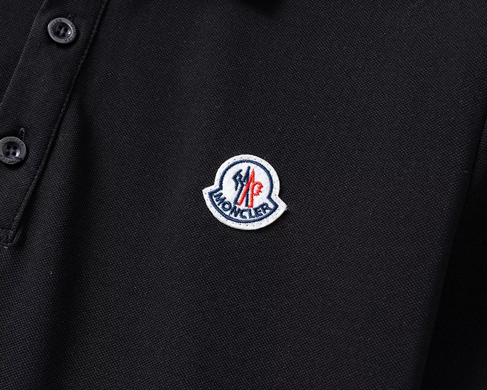 DailyWear 1875 Moncler T-Shirts Short Sleeved For Men