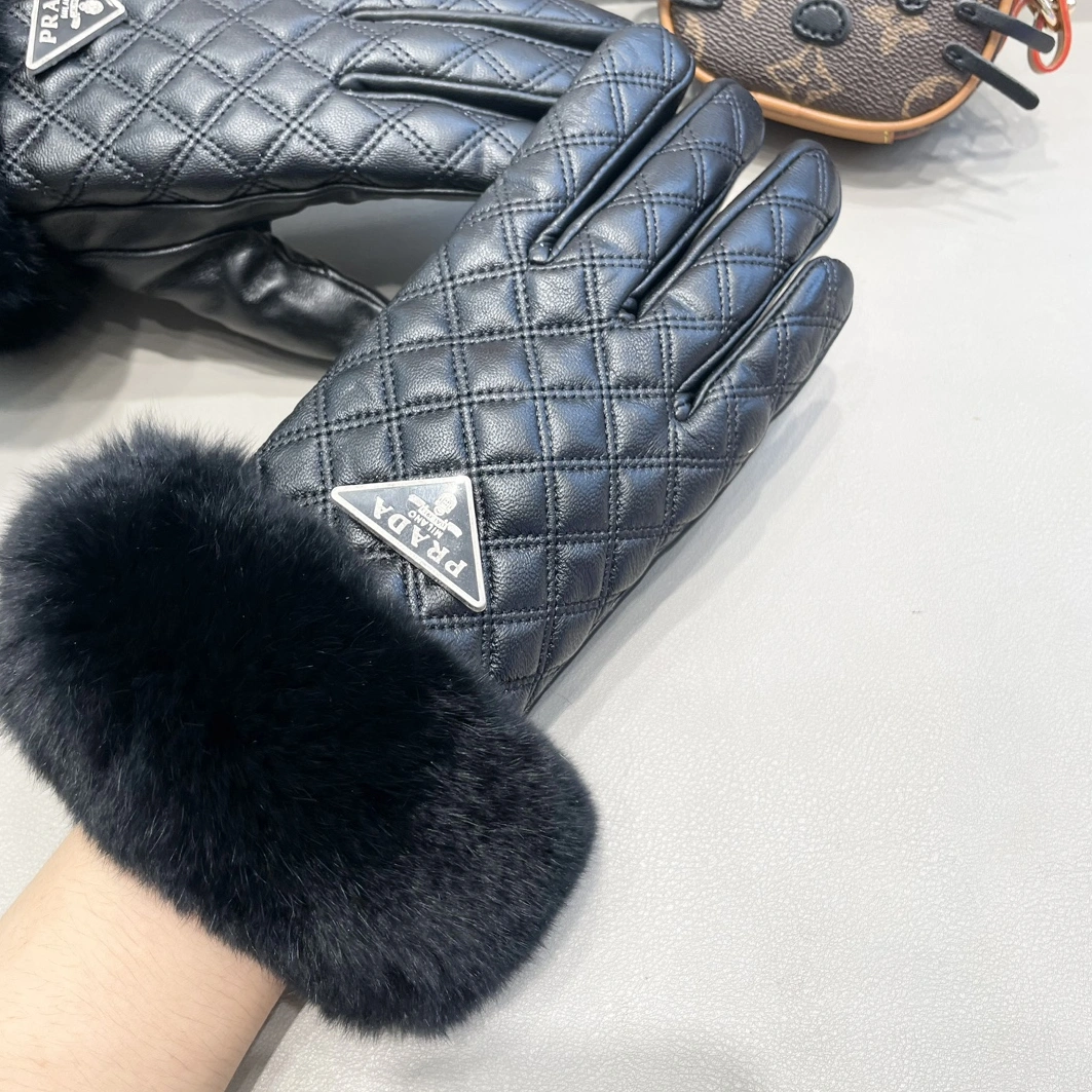 DailyWear 188 Prada Gloves For Women