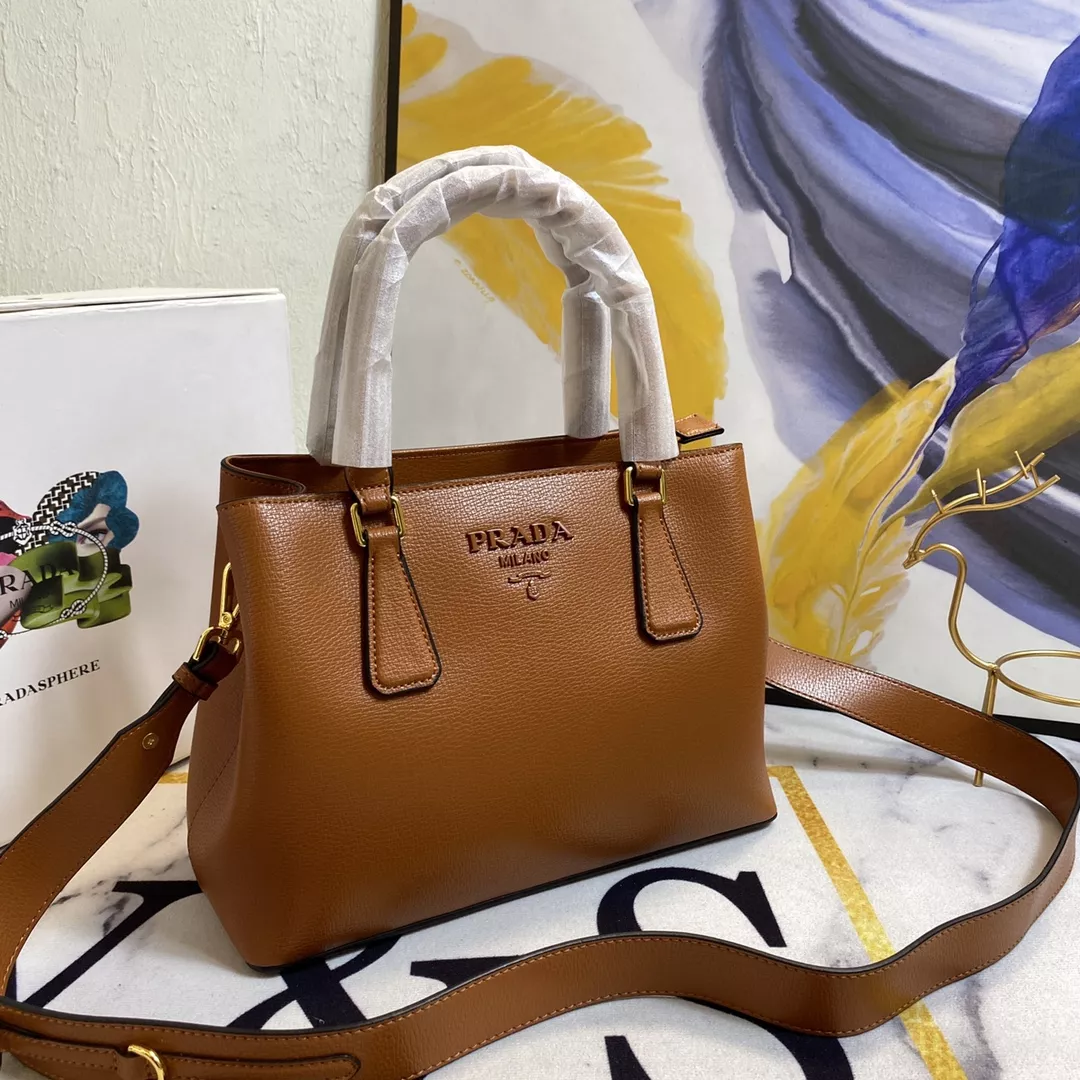 DailyWear 1997 Prada AAA Quality Handbags For Women