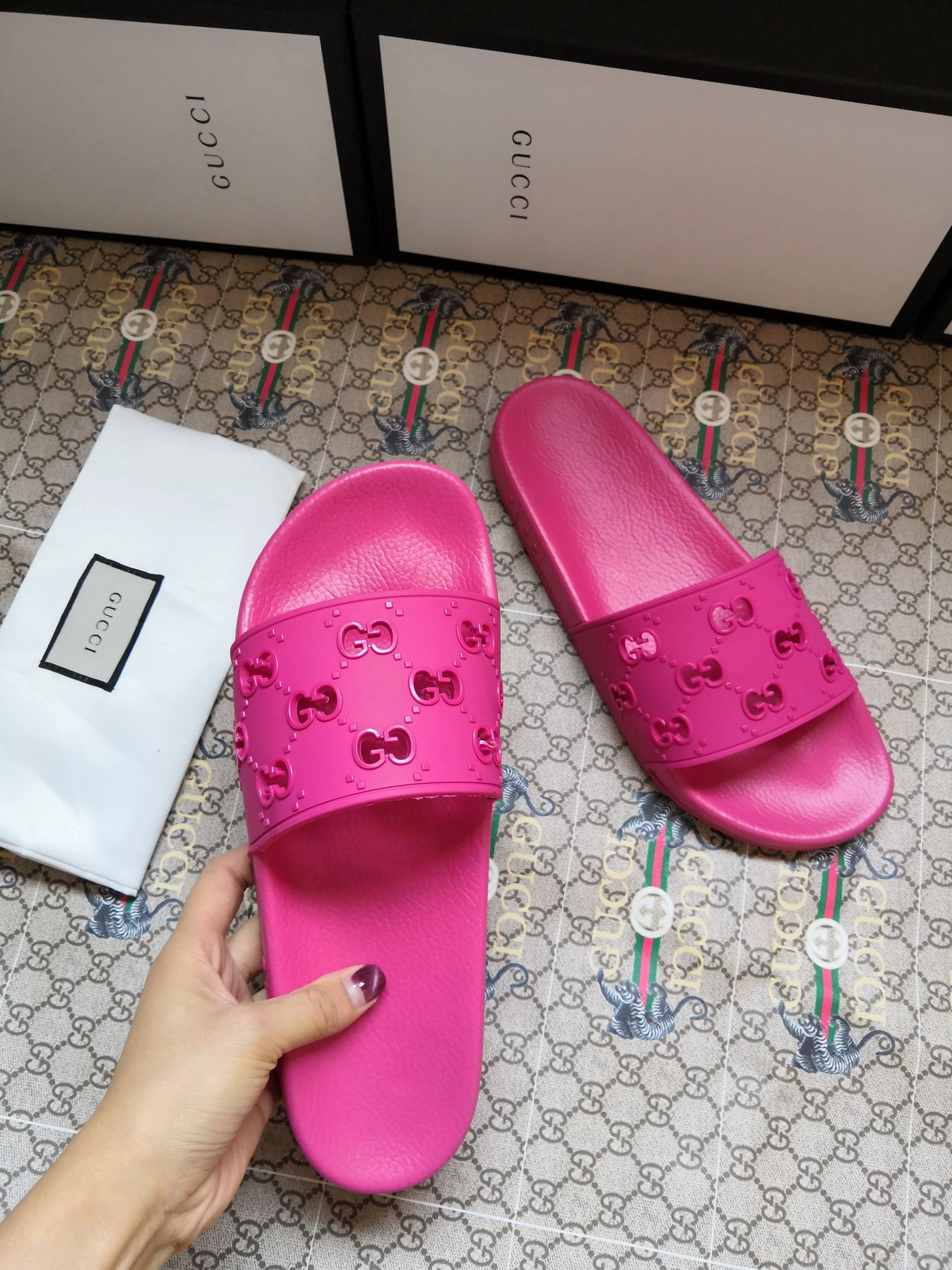 DailyWear 2057 Gucci Slippers For Women