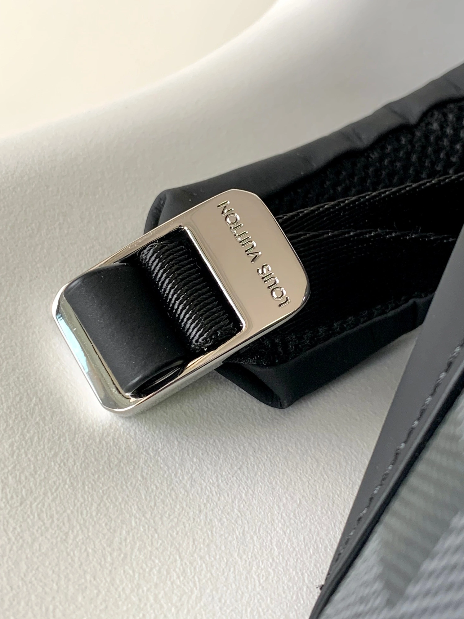 DailyWear 2219 Louis Vuitton LV AAA Man Backpacks