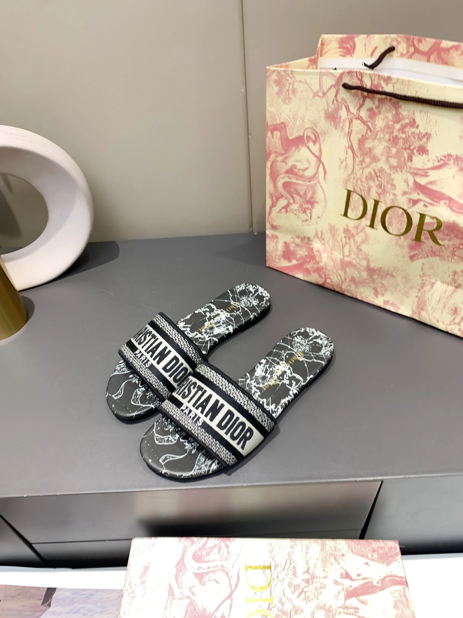 DailyWear 2319 Christian Dior Slippers For Women