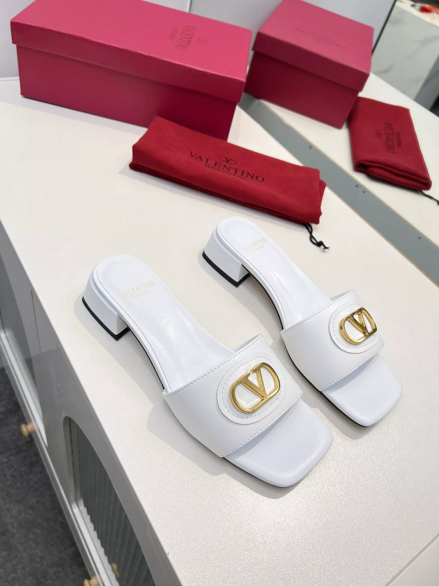 DailyWear 240 Valentino Slippers For Women