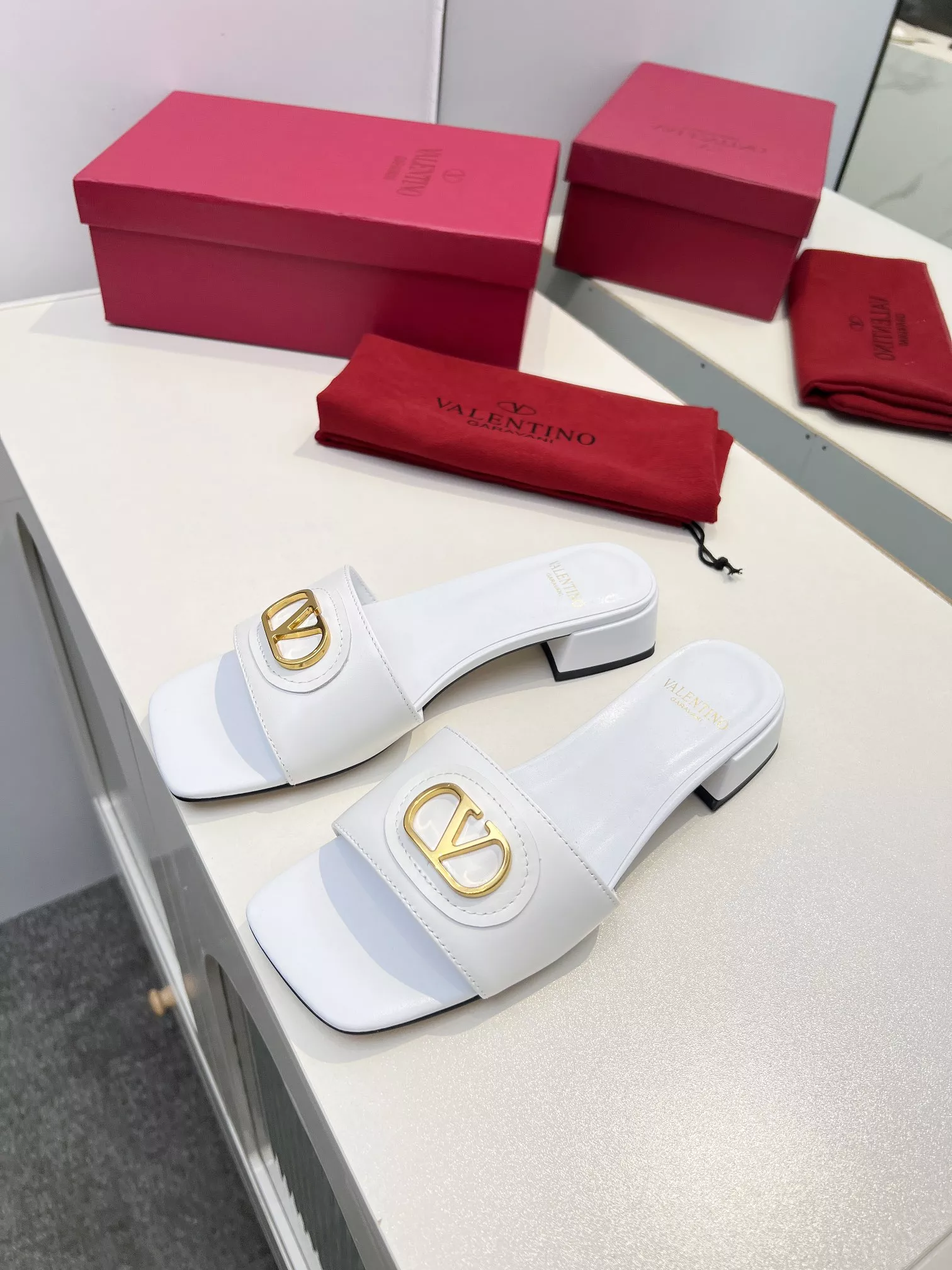 DailyWear 240 Valentino Slippers For Women