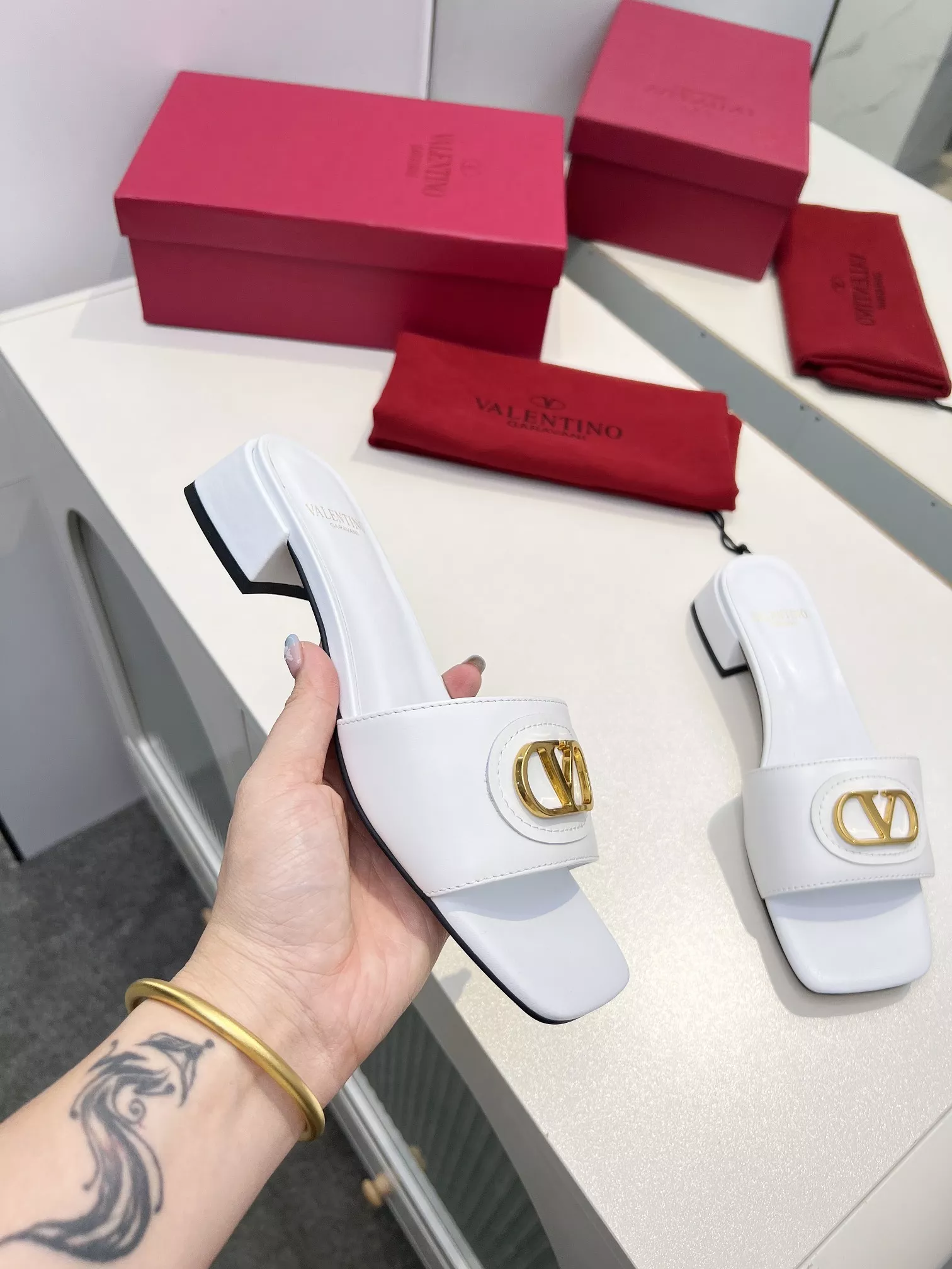 DailyWear 240 Valentino Slippers For Women