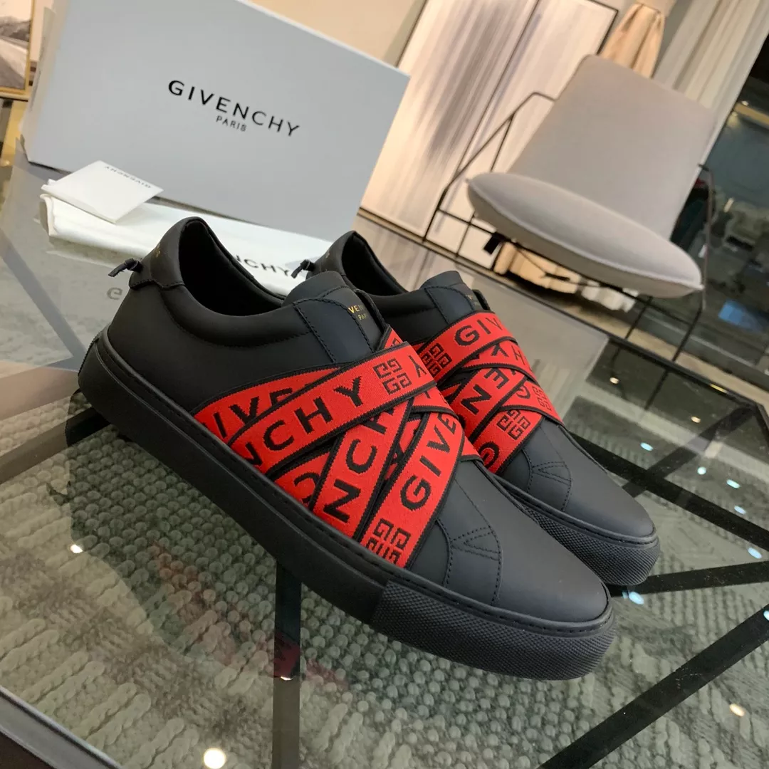 DailyWear 2414 Givenchy Casual Shoes For Men