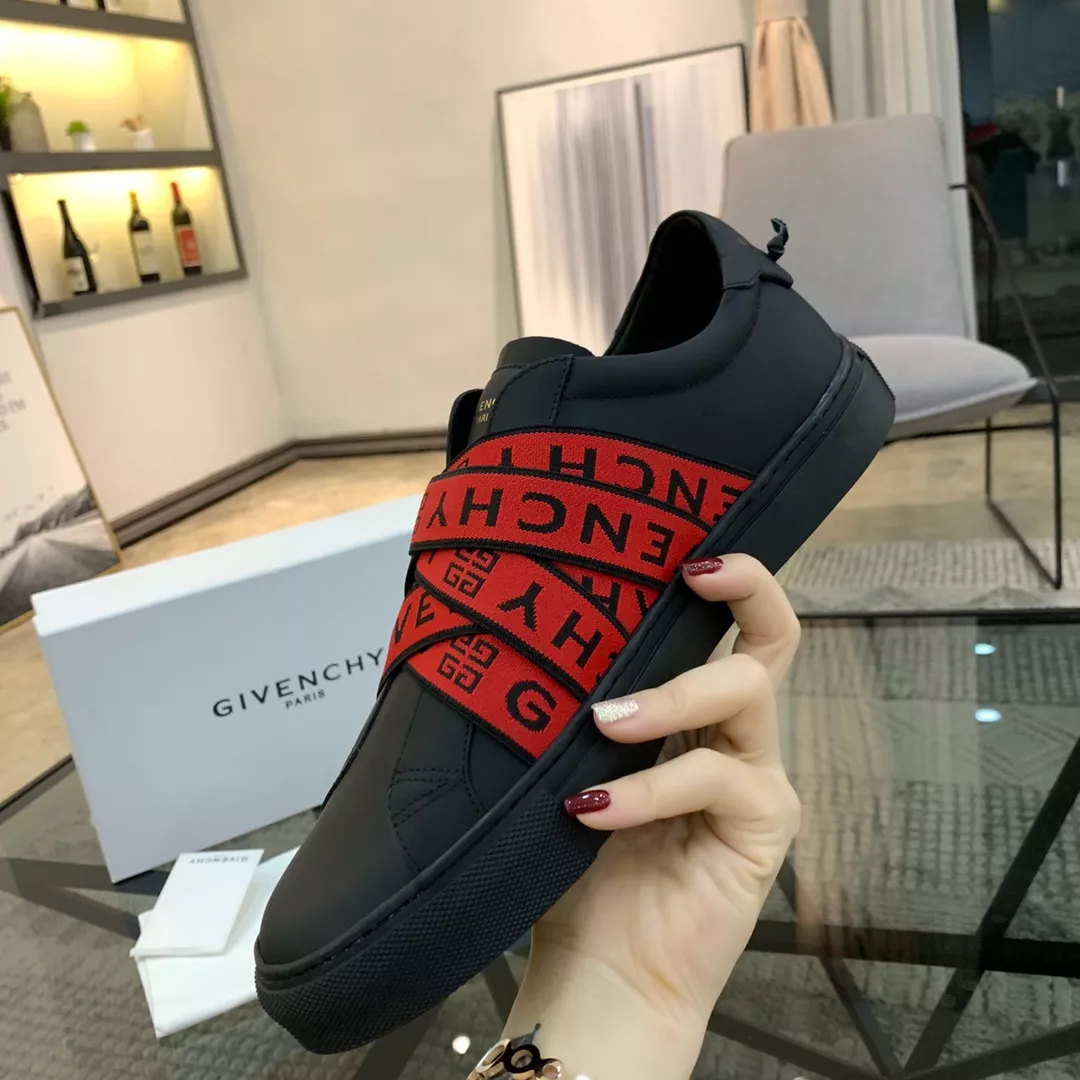 DailyWear 2414 Givenchy Casual Shoes For Men