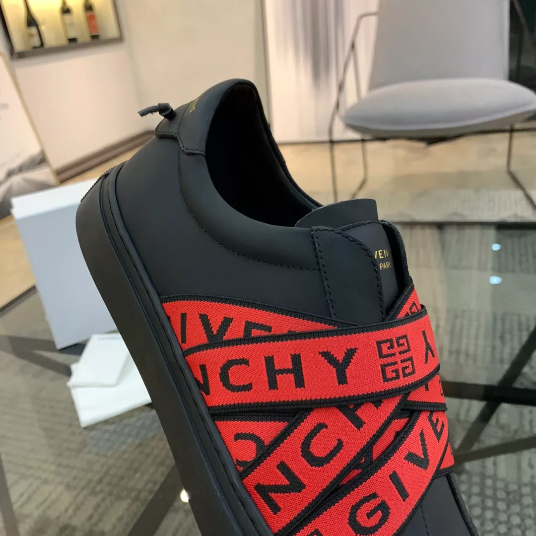 DailyWear 2414 Givenchy Casual Shoes For Men