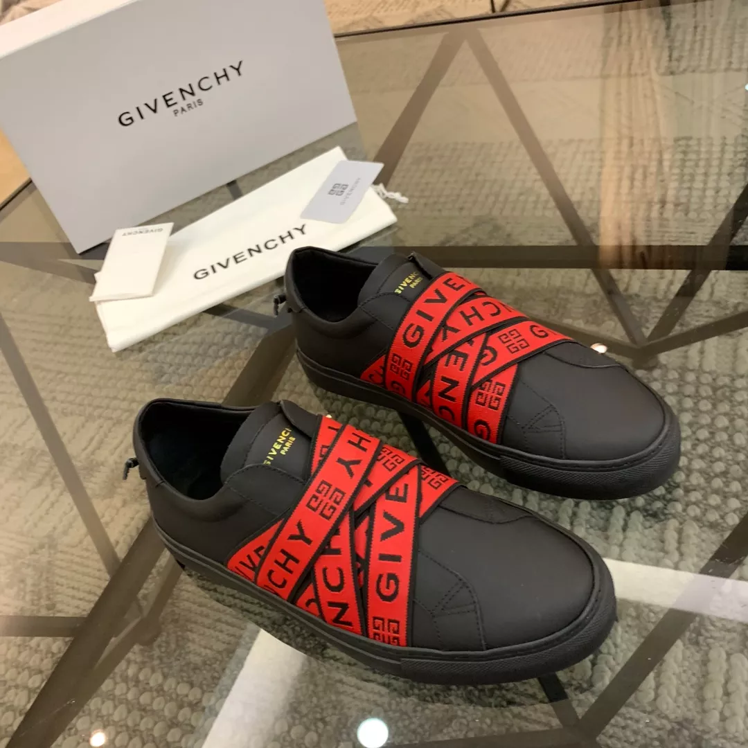 DailyWear 2414 Givenchy Casual Shoes For Men