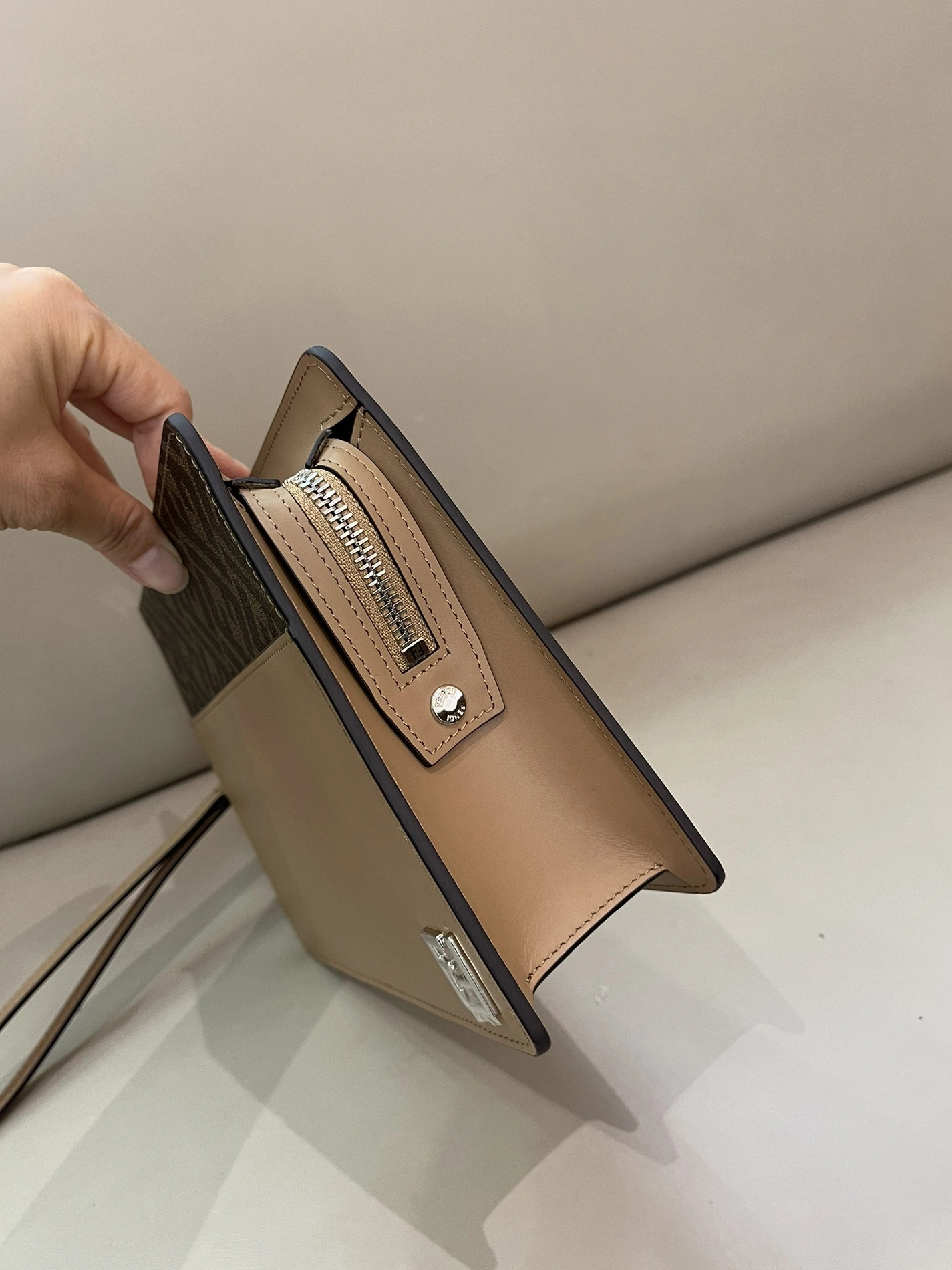 DailyWear 2503 Fendi AAA Man Wallets