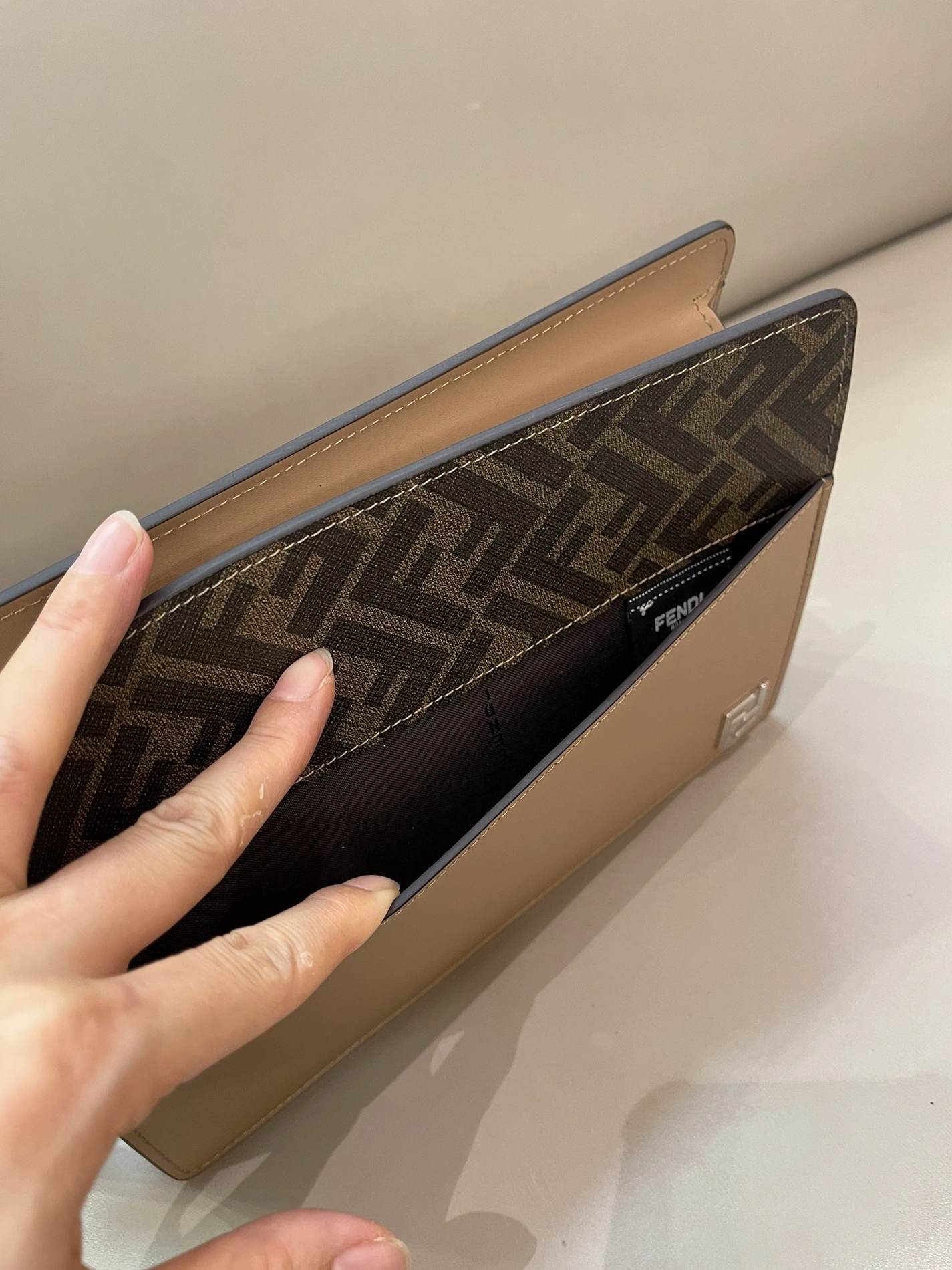 DailyWear 2503 Fendi AAA Man Wallets