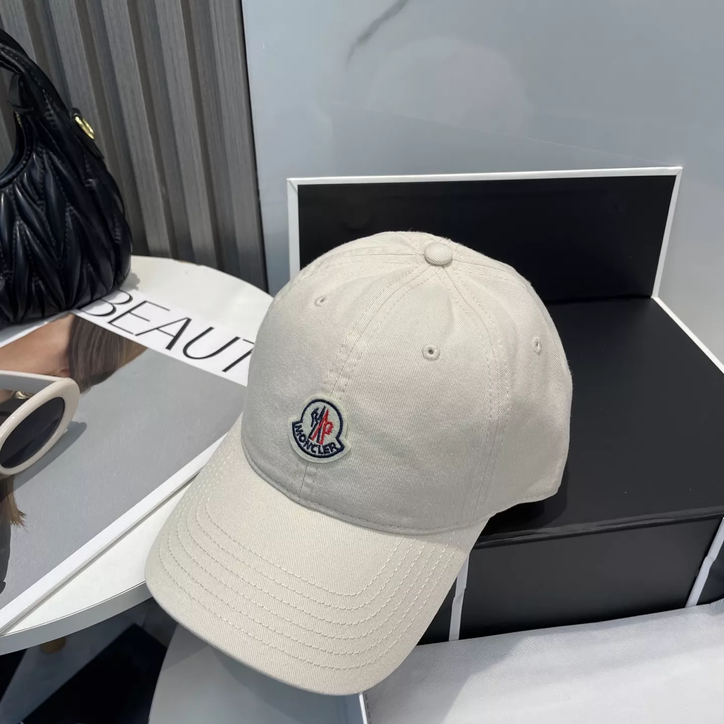 DailyWear 2540 Moncler Caps