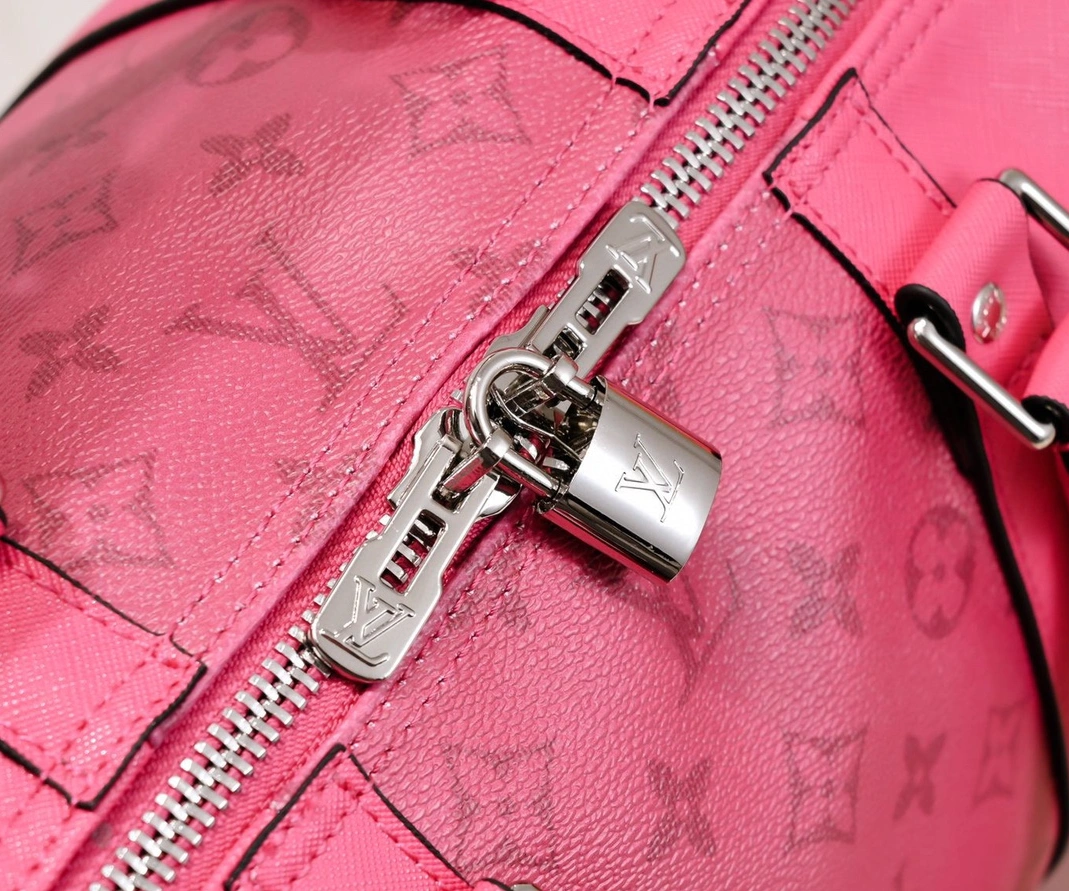 DailyWear 2621 Louis Vuitton Travel Bags